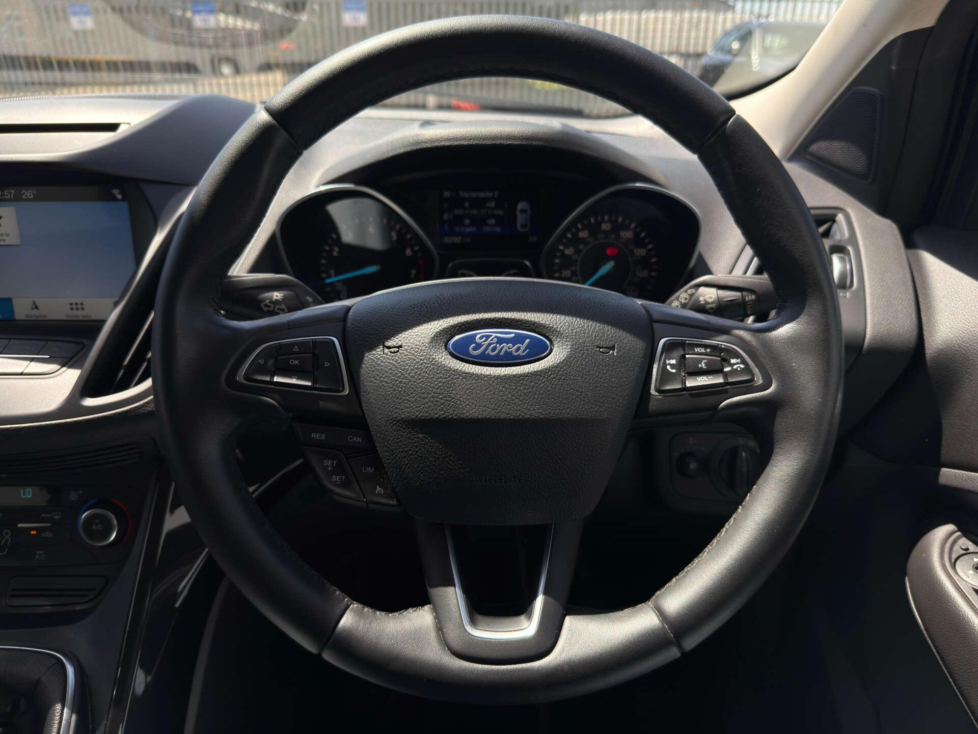 Ford Kuga view 51