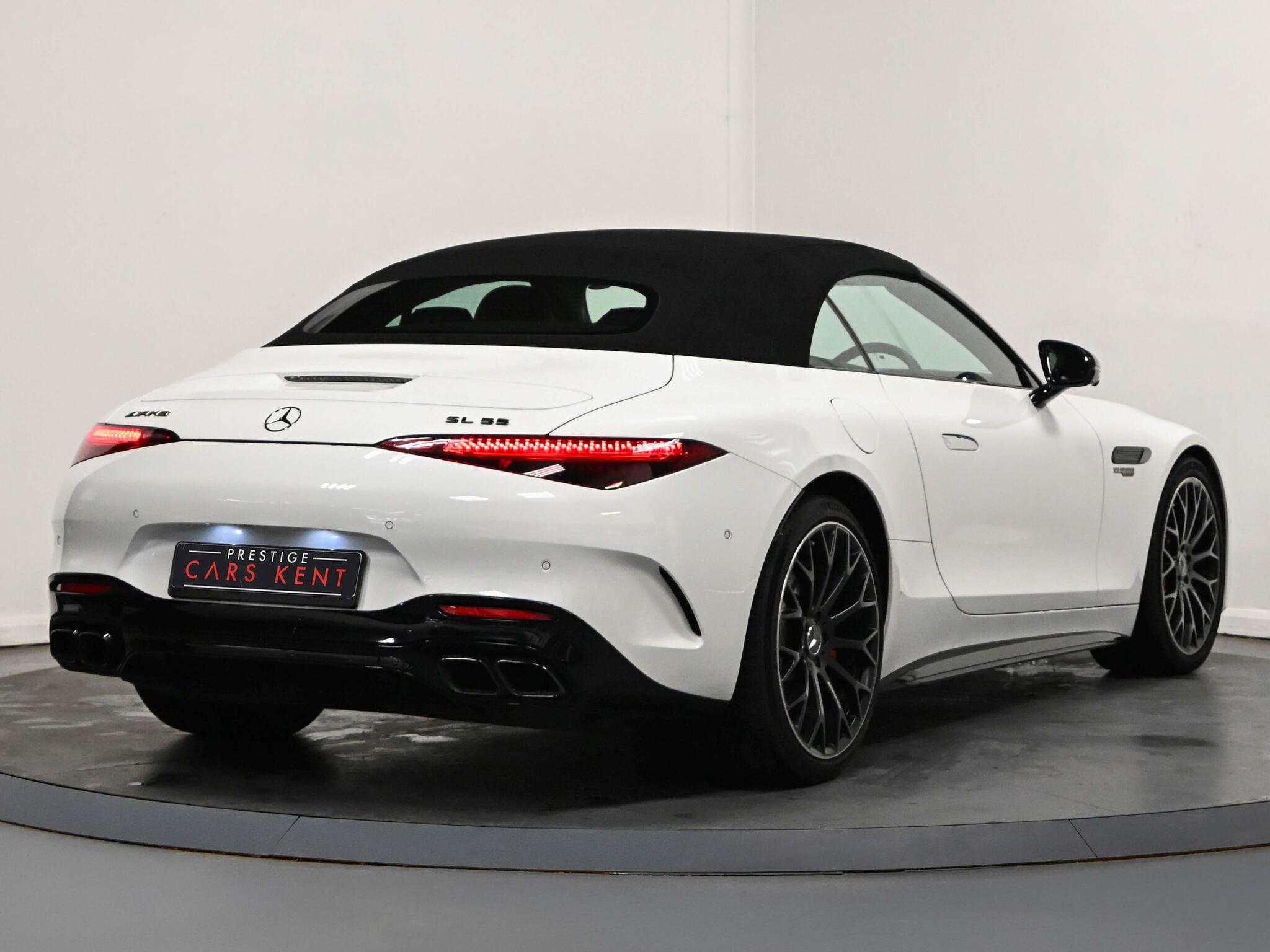 Mercedes-Benz SL view 23