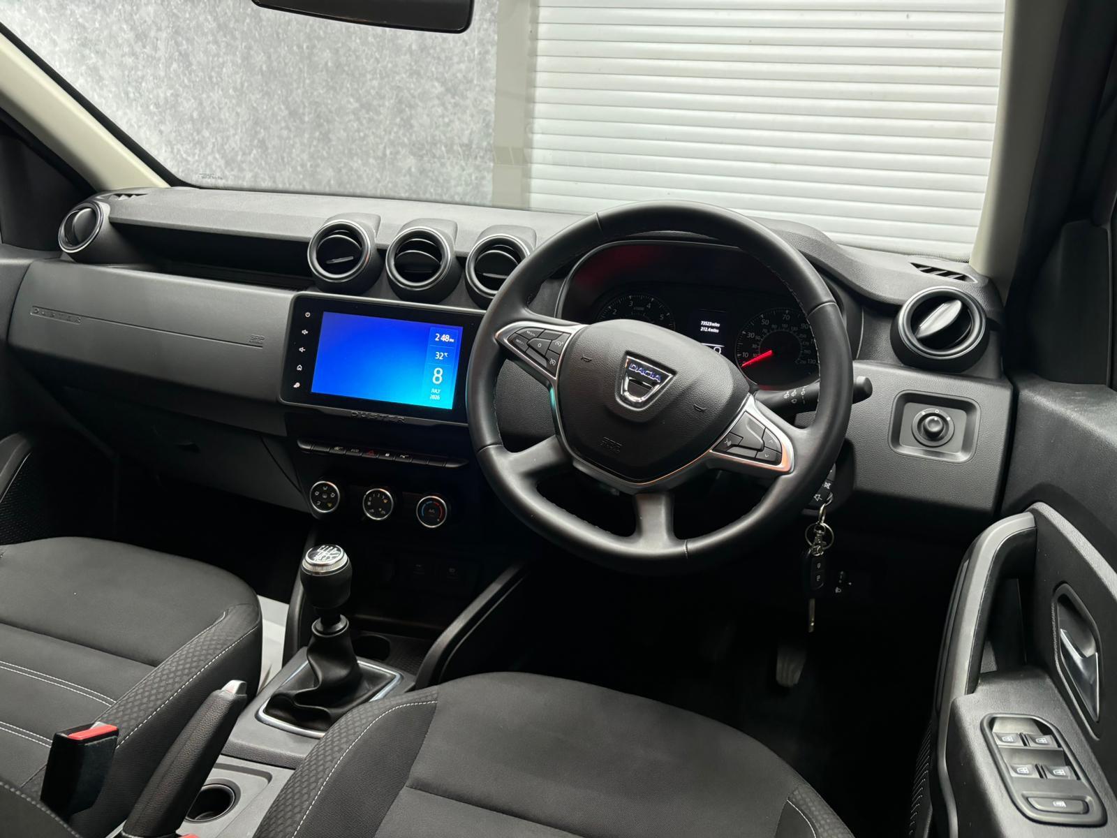 Dacia Duster view 4