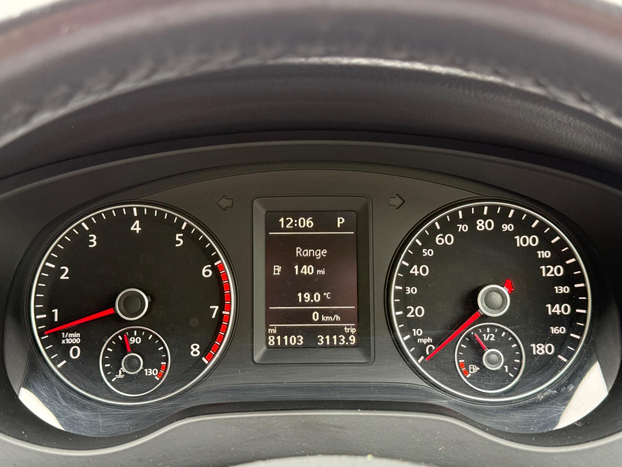 Volkswagen Jetta - Image 72