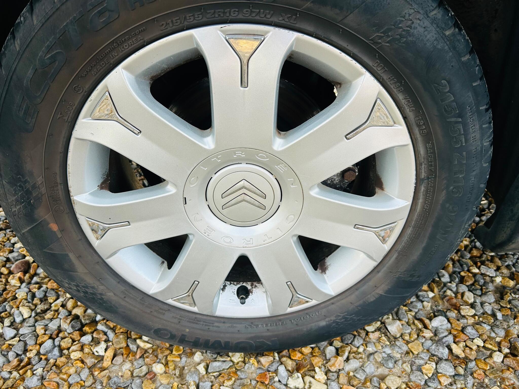 Citroen C5 view 2