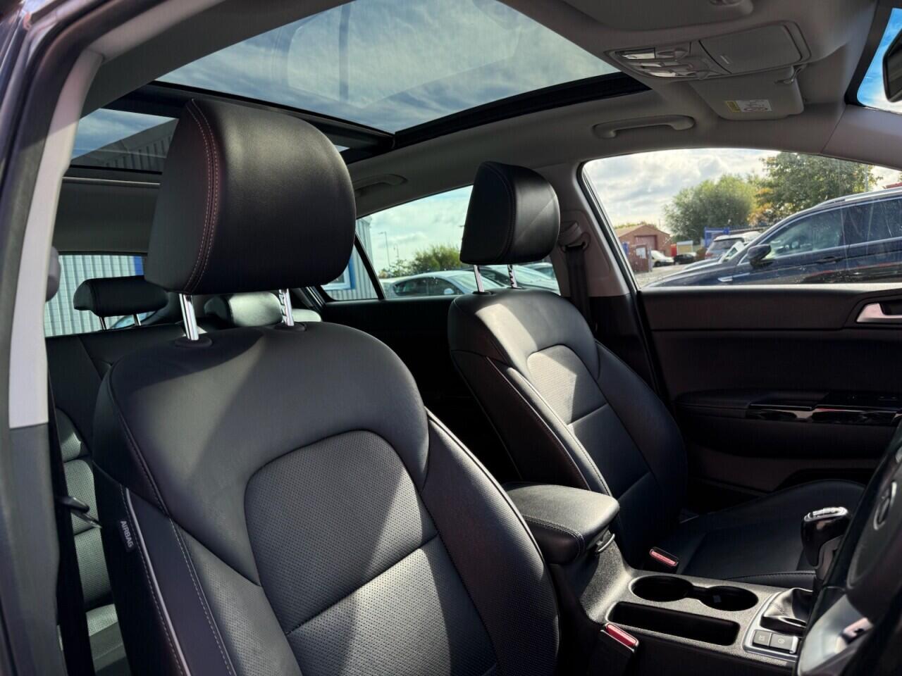 Kia Sportage view 64
