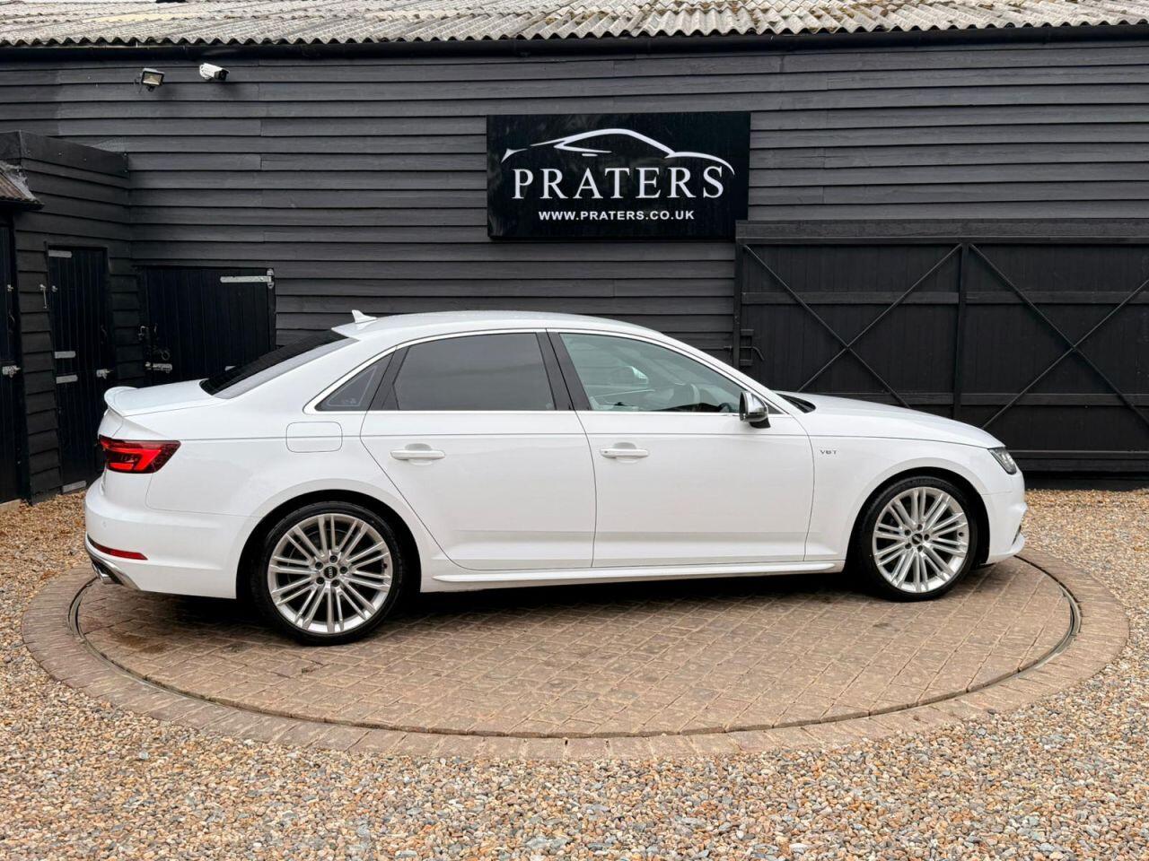 Audi S4 view 24