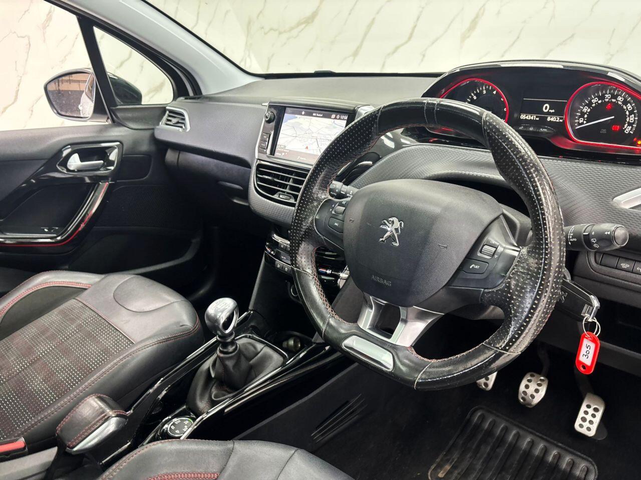 Peugeot 2008 view 18