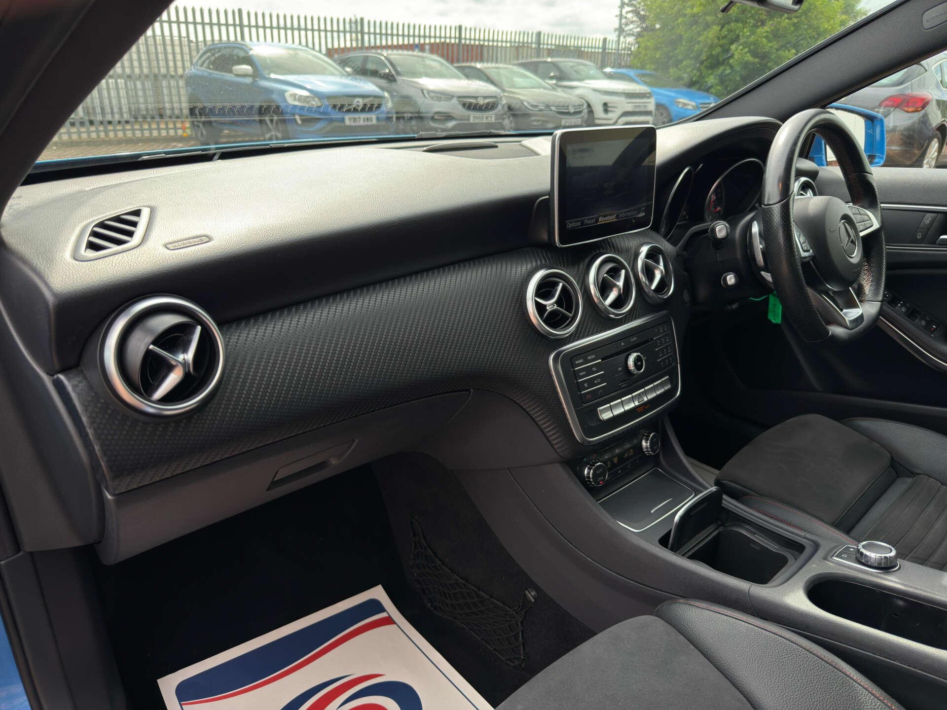 Mercedes-Benz A Class view 38