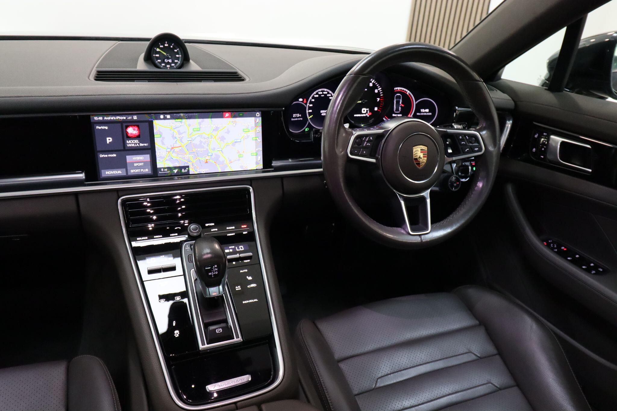 Porsche Panamera view 56