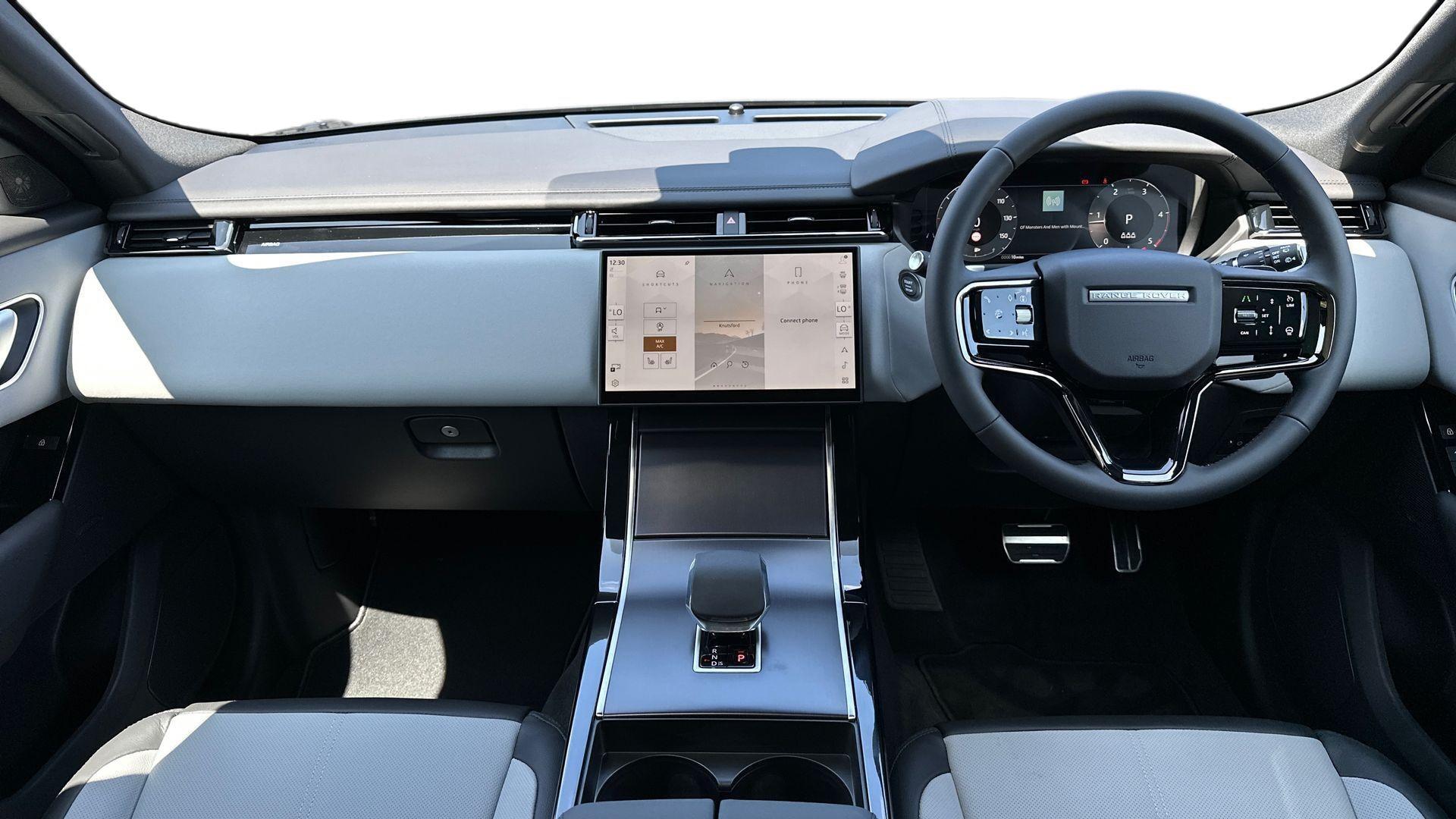 Land Rover Range Rover Velar view 10