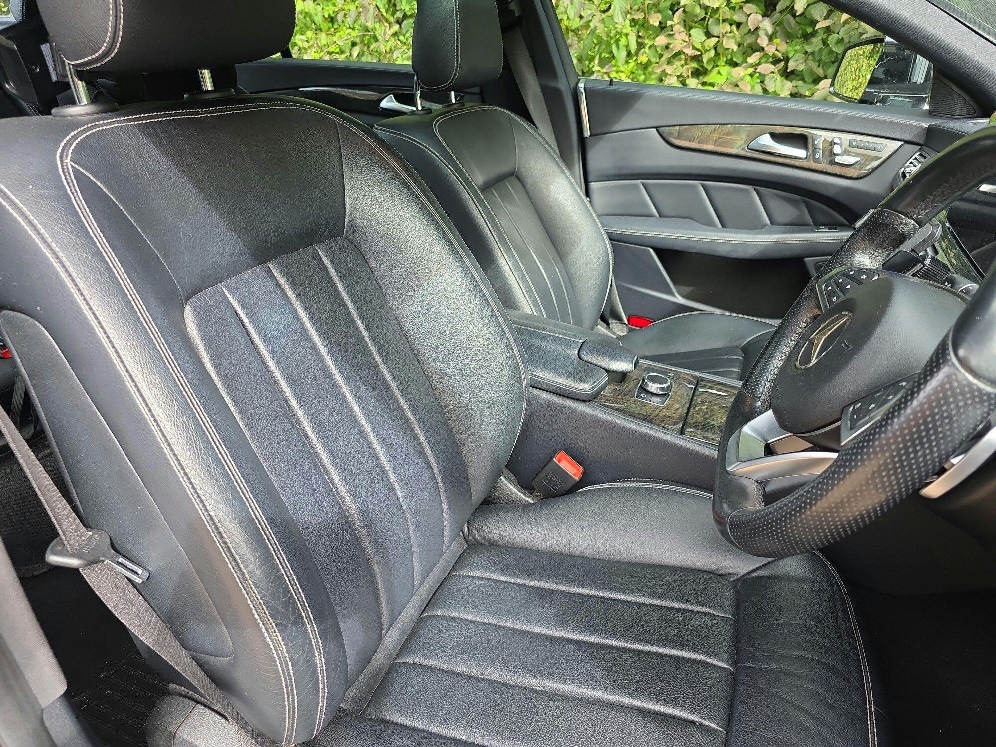 Mercedes-Benz CLS view 6