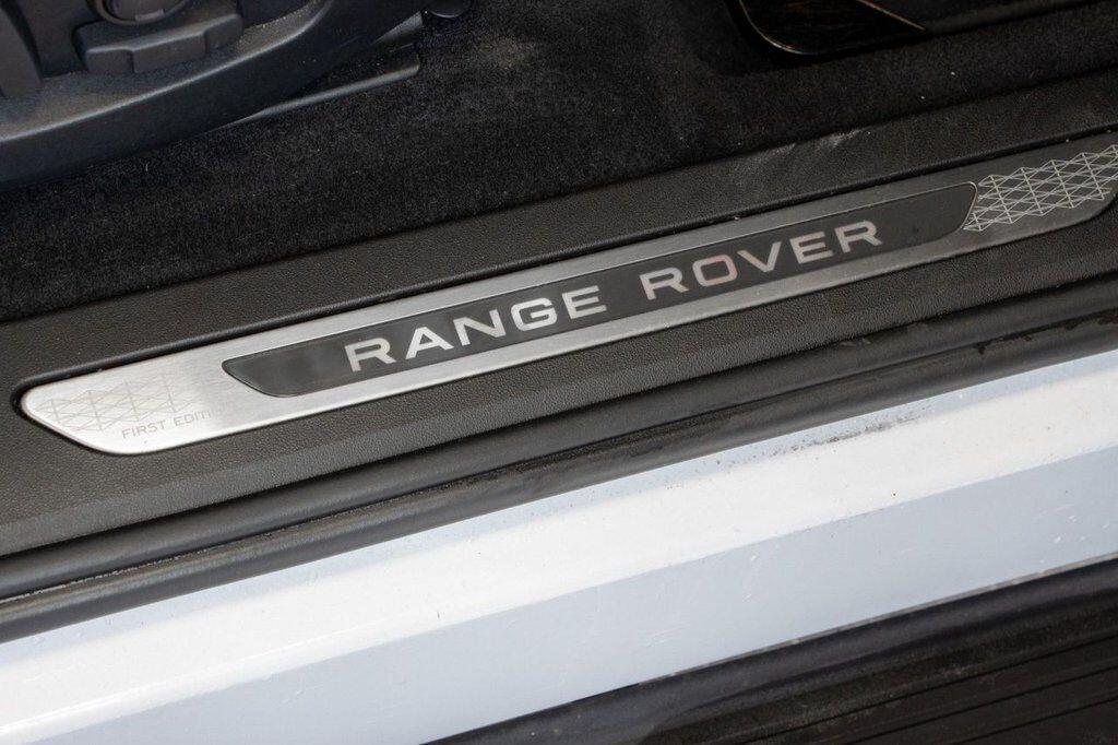 Land Rover Range Rover Evoque view 21
