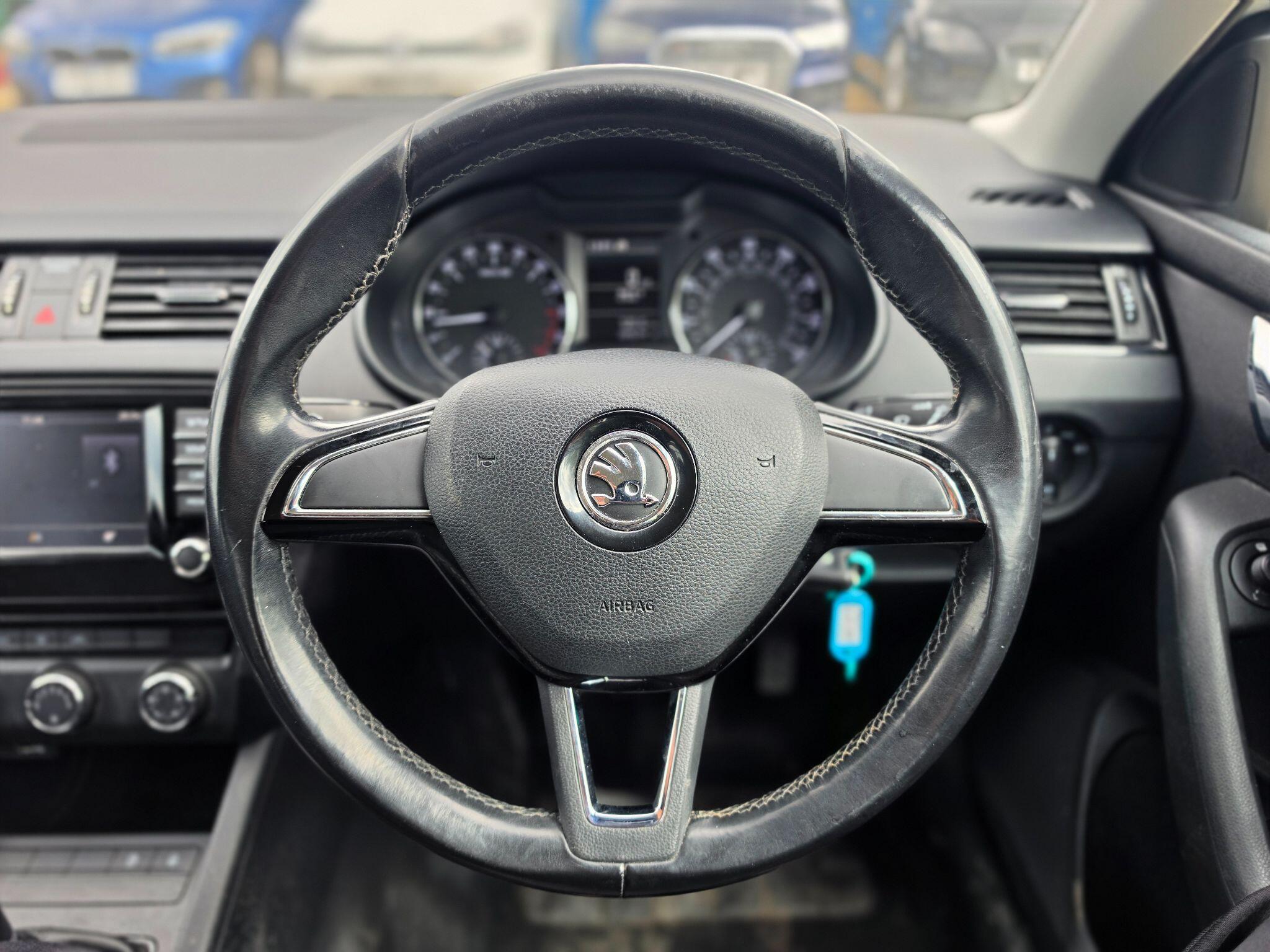 Skoda Octavia view 11