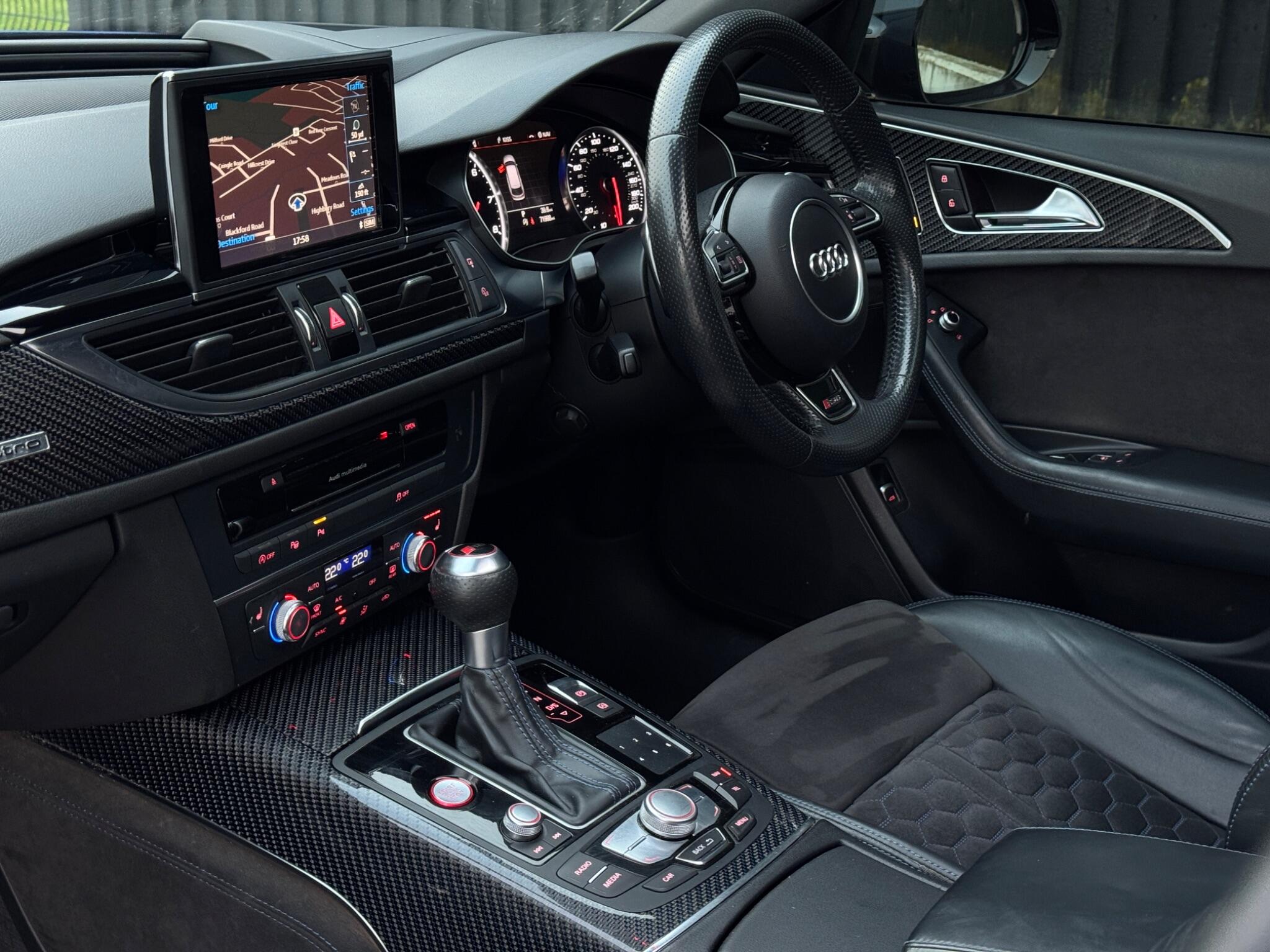 Audi RS6 view 25