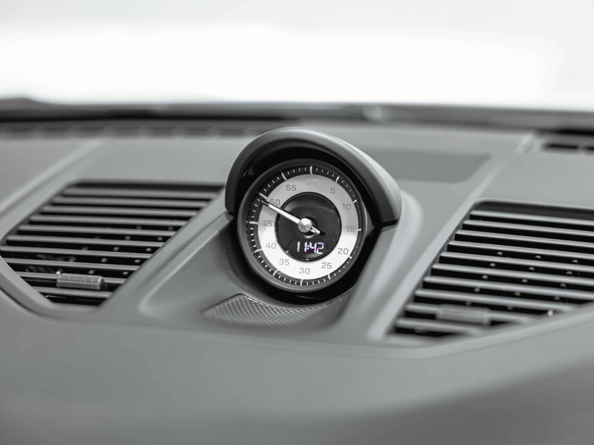 Porsche Targa view 24