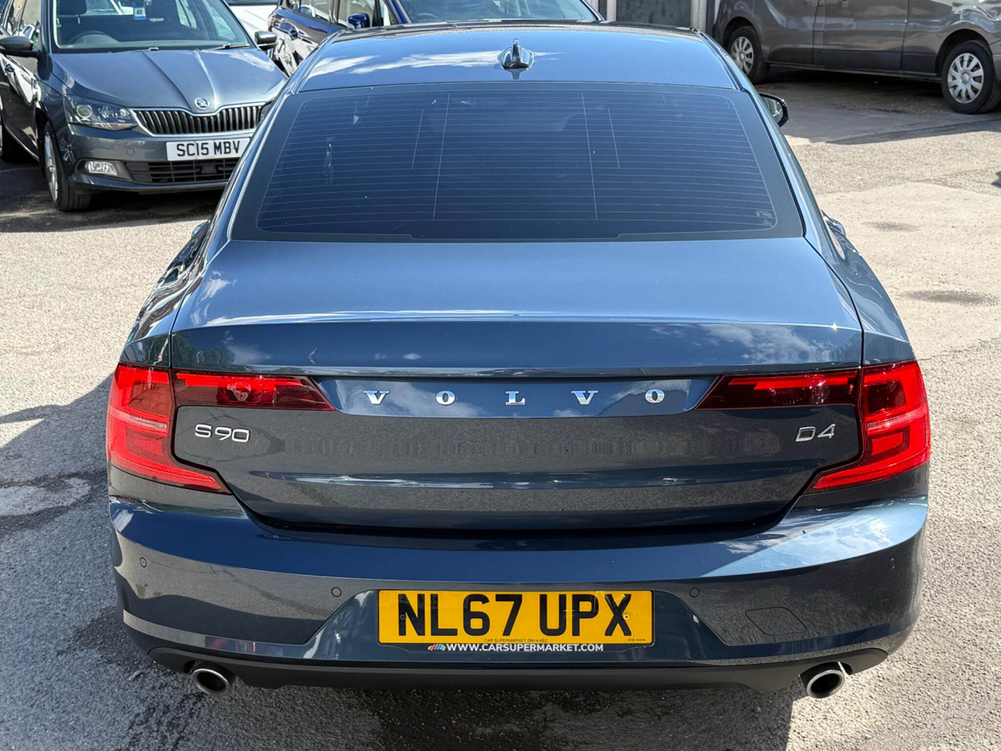 Volvo S90 - Image 17