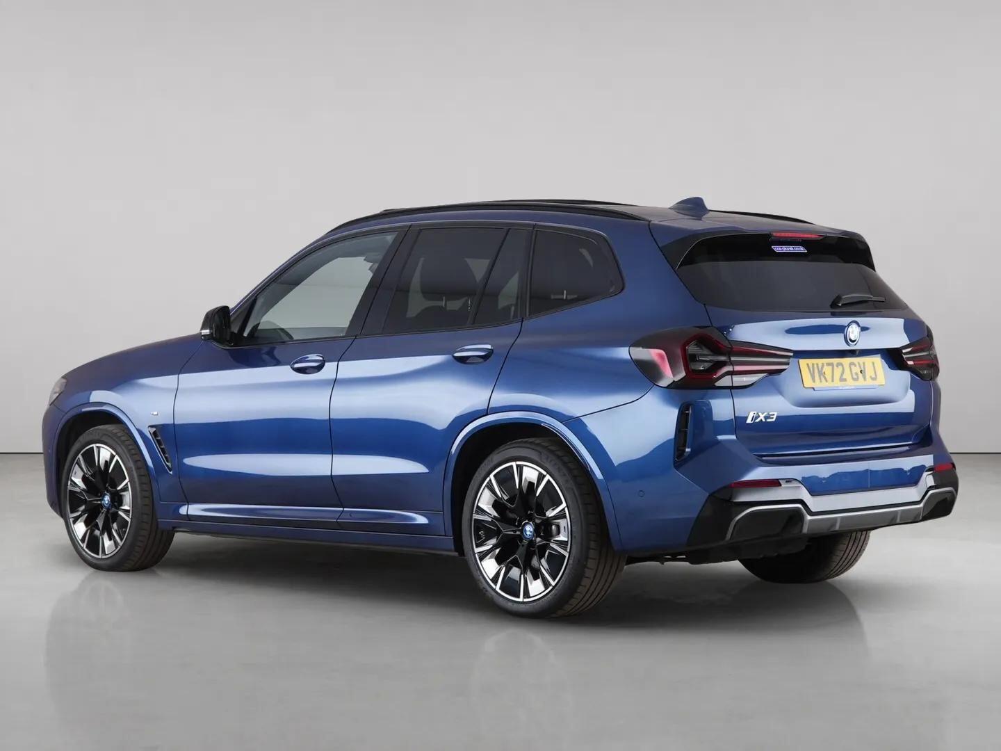 BMW Ix3 view 6