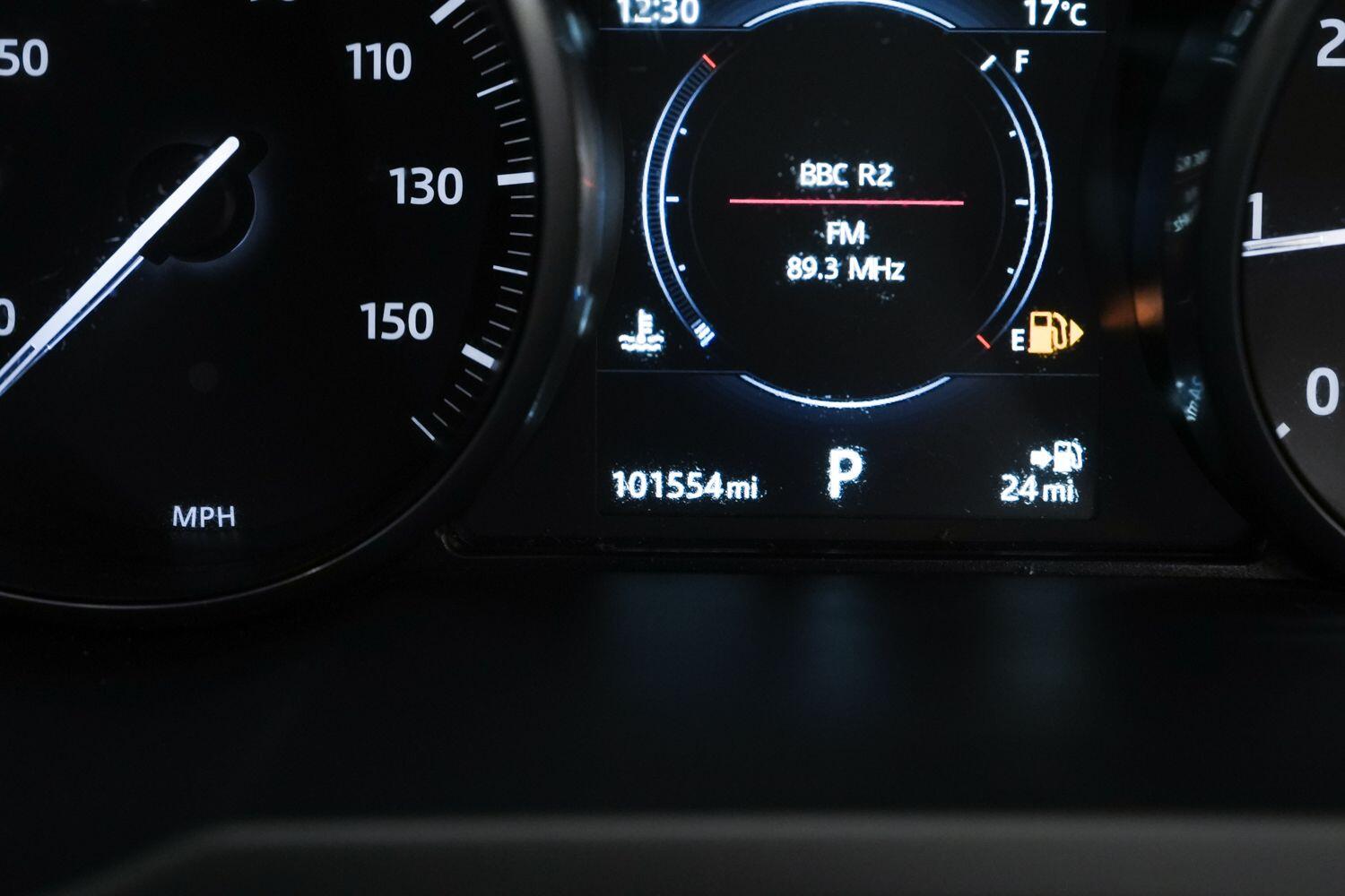 Land Rover Range Rover Evoque view 22