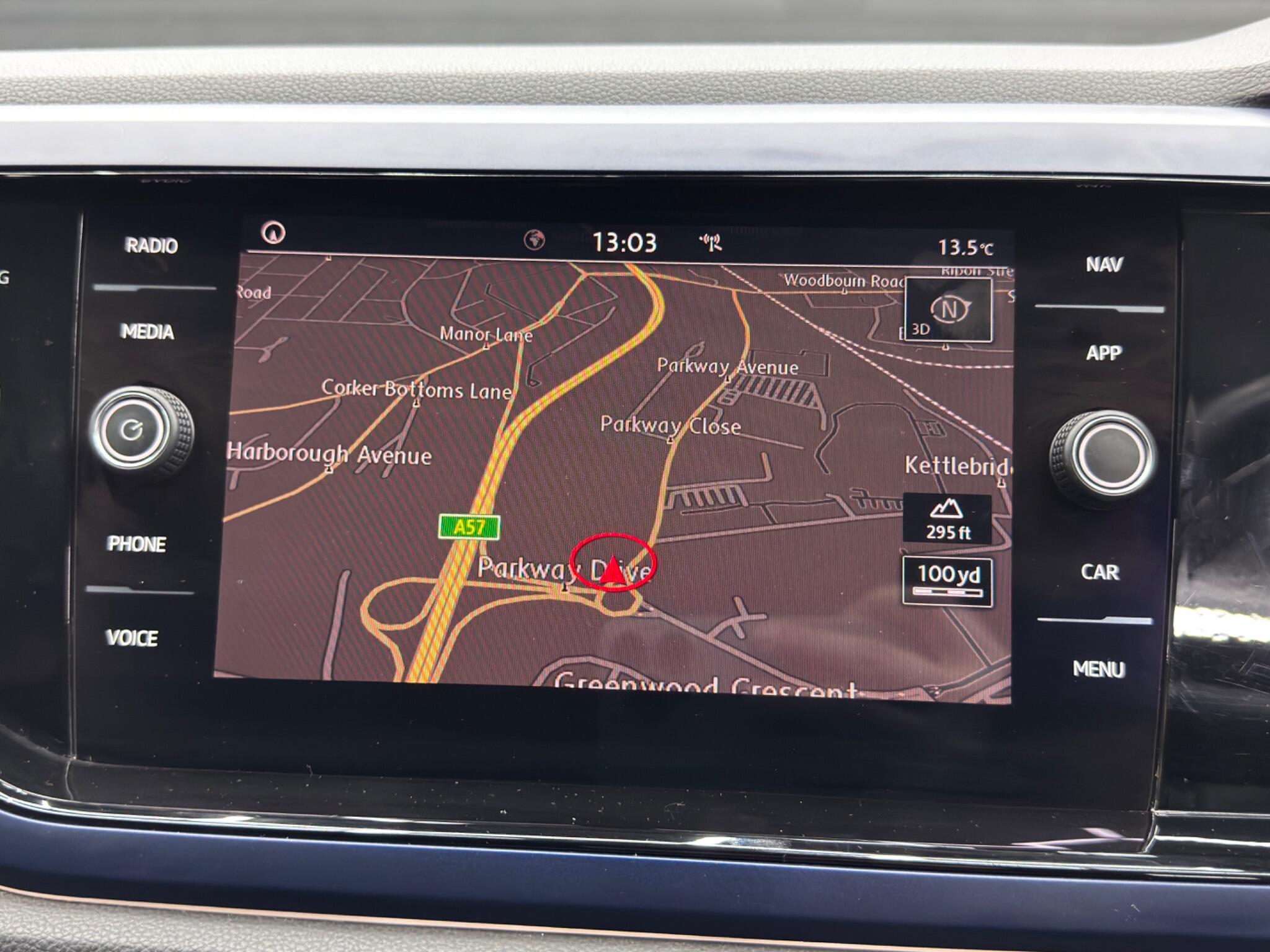Volkswagen Polo view 26