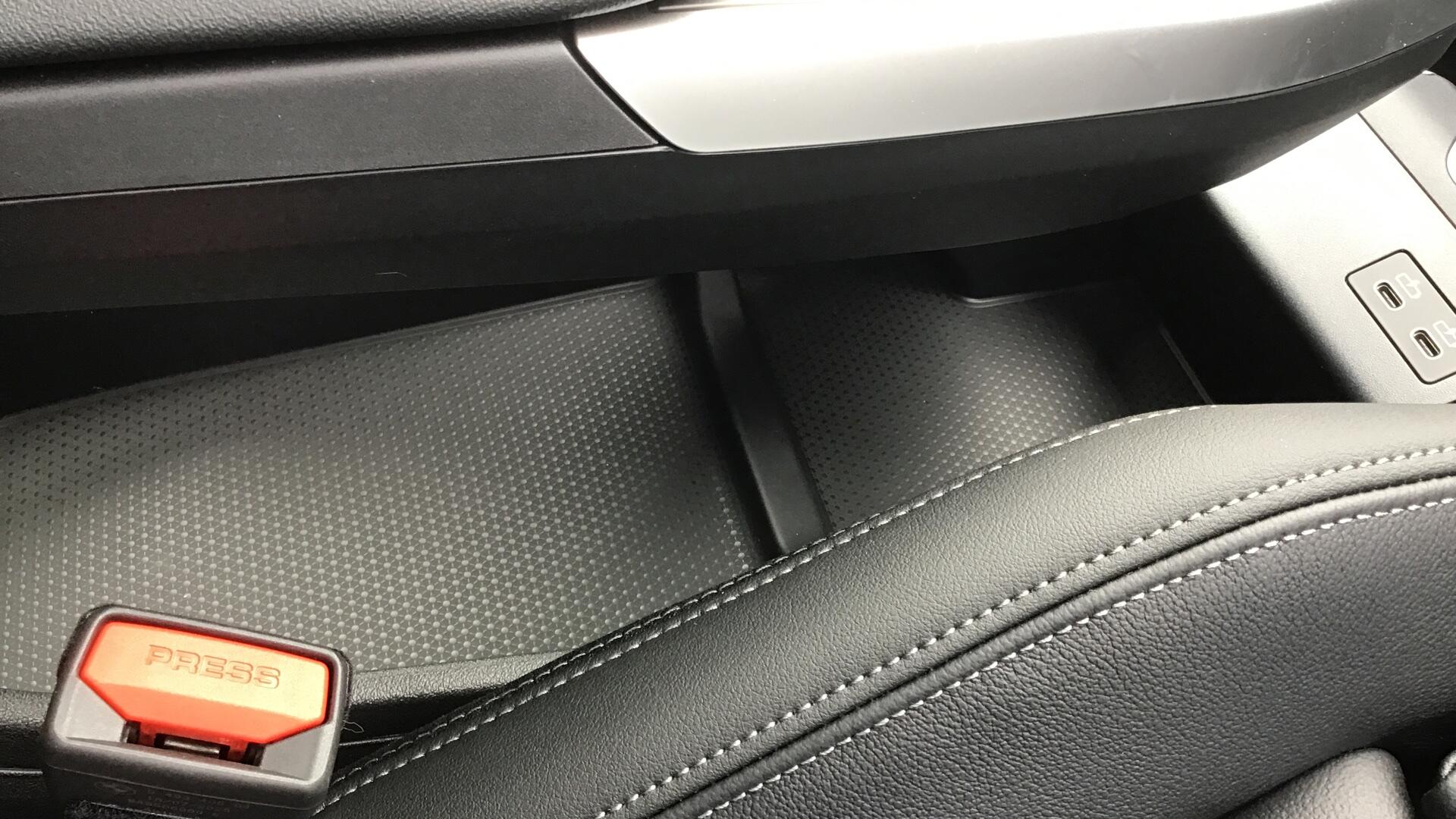 BMW X1 view 31