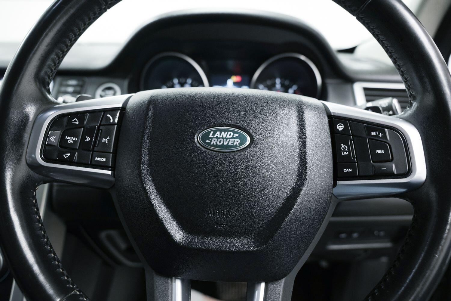 Land Rover Discovery Sport view 21