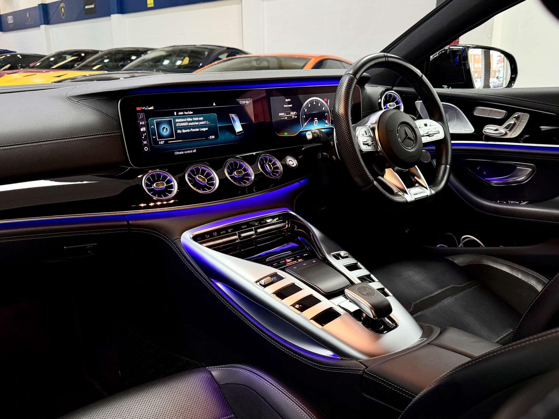 Mercedes-Benz Amg GT view 86