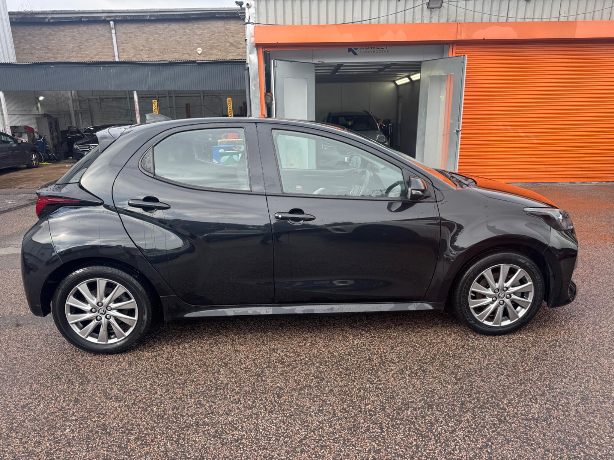 Toyota Yaris view 7