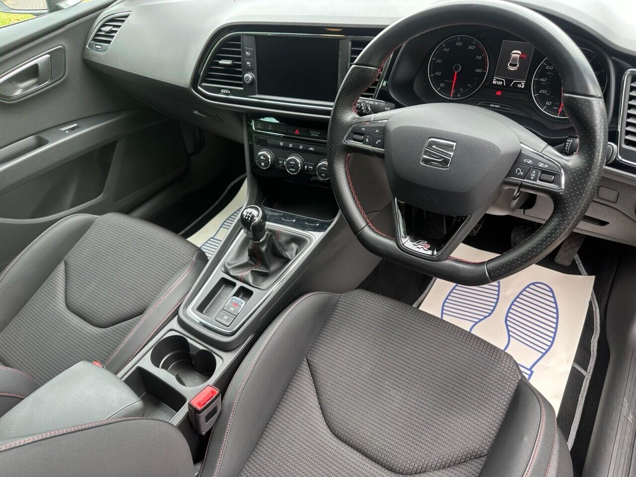 Seat Leon view 3