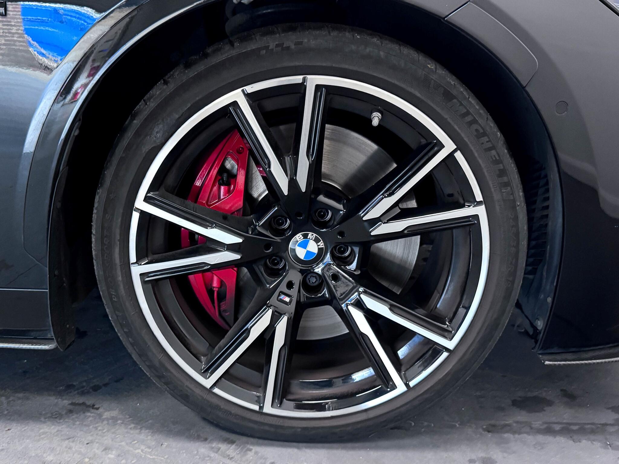 BMW 2 Series view 50