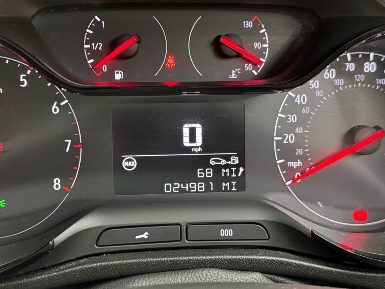 Vauxhall Crossland X view 12