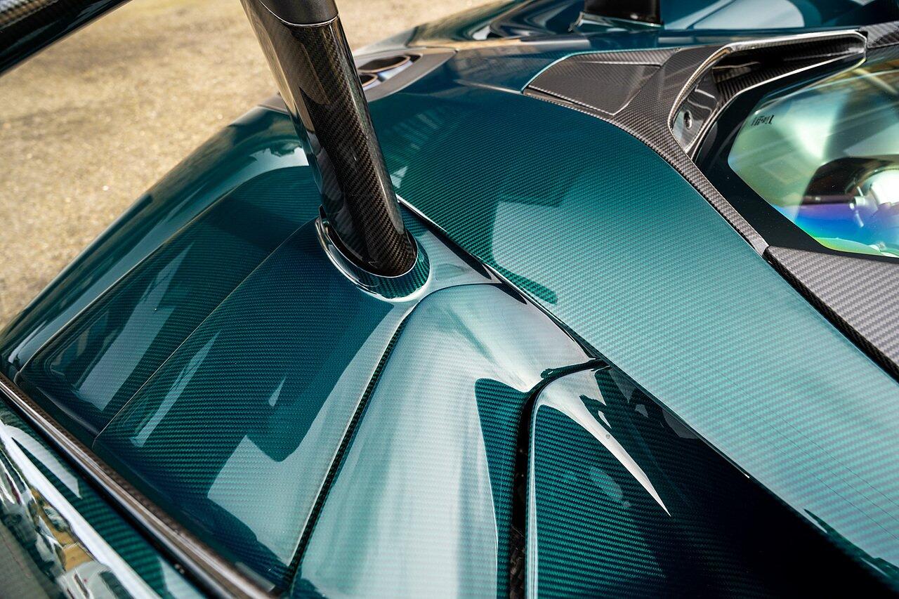 Mclaren Senna view 96