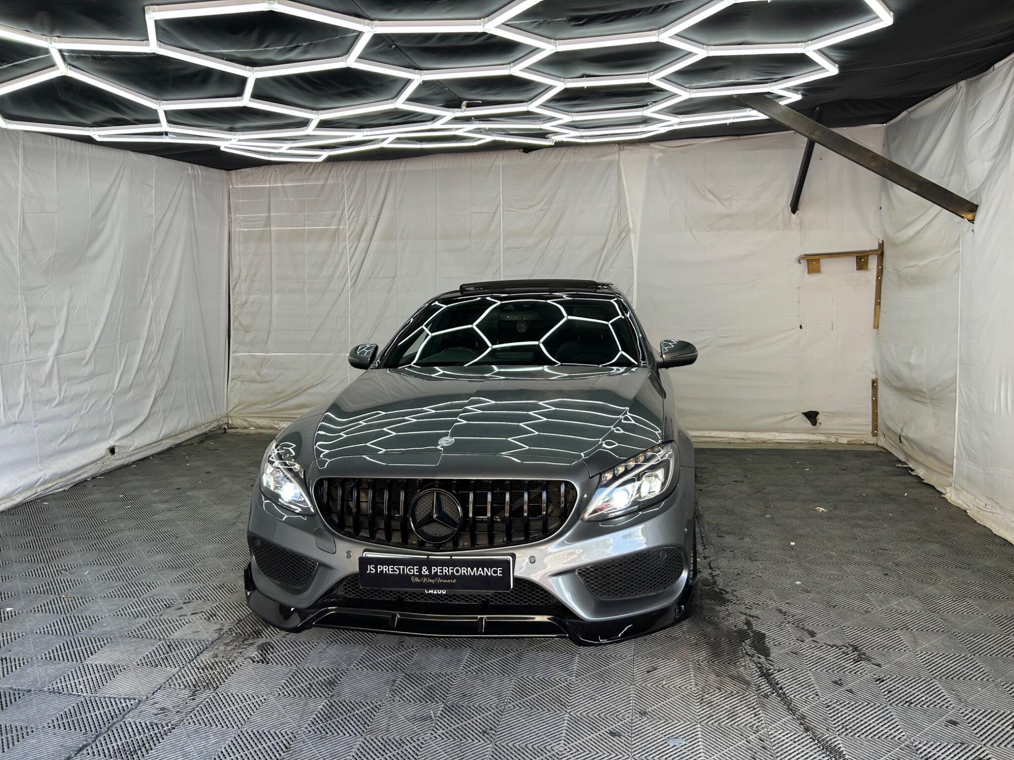 Mercedes-Benz C Class view 6