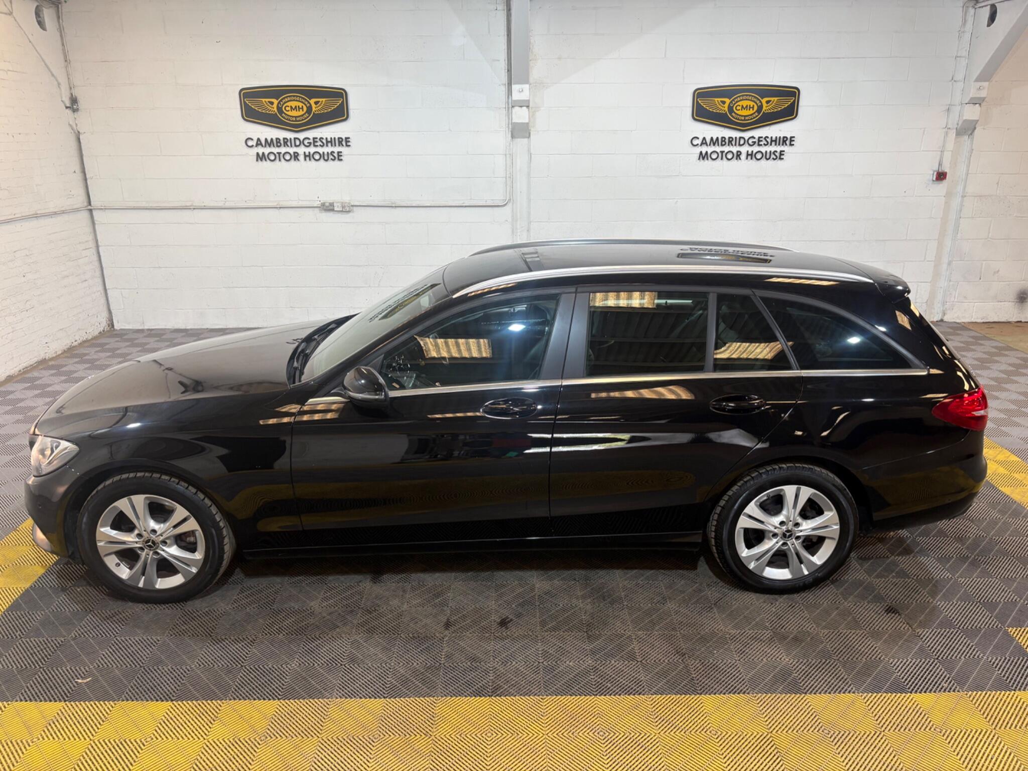 Mercedes-Benz C Class view 57
