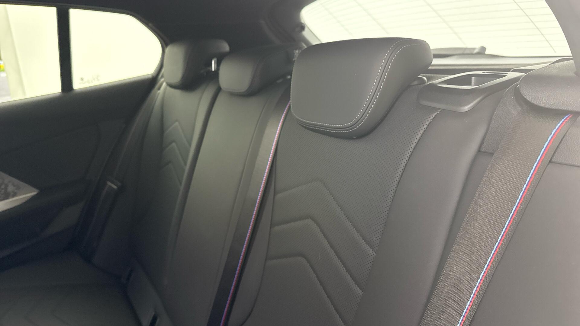 BMW 1 Series view 11