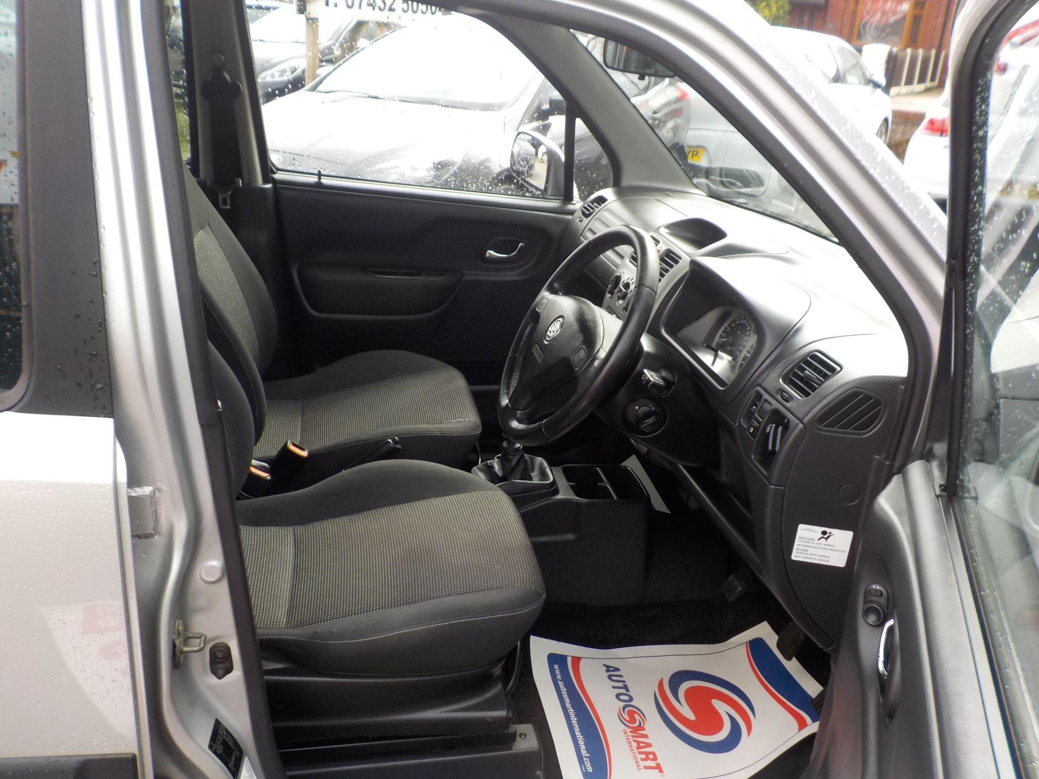 Vauxhall Agila 1.2i Design 5dr
