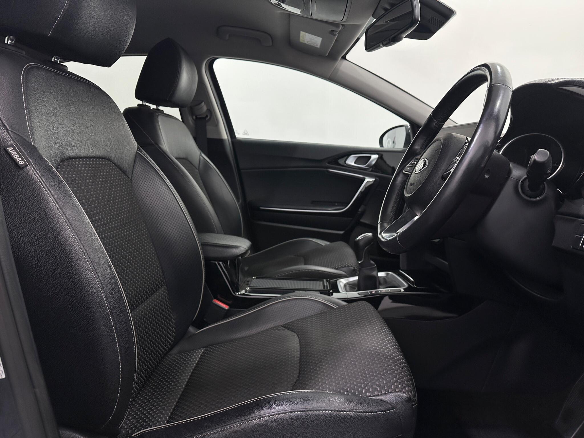 Kia Xceed view 30