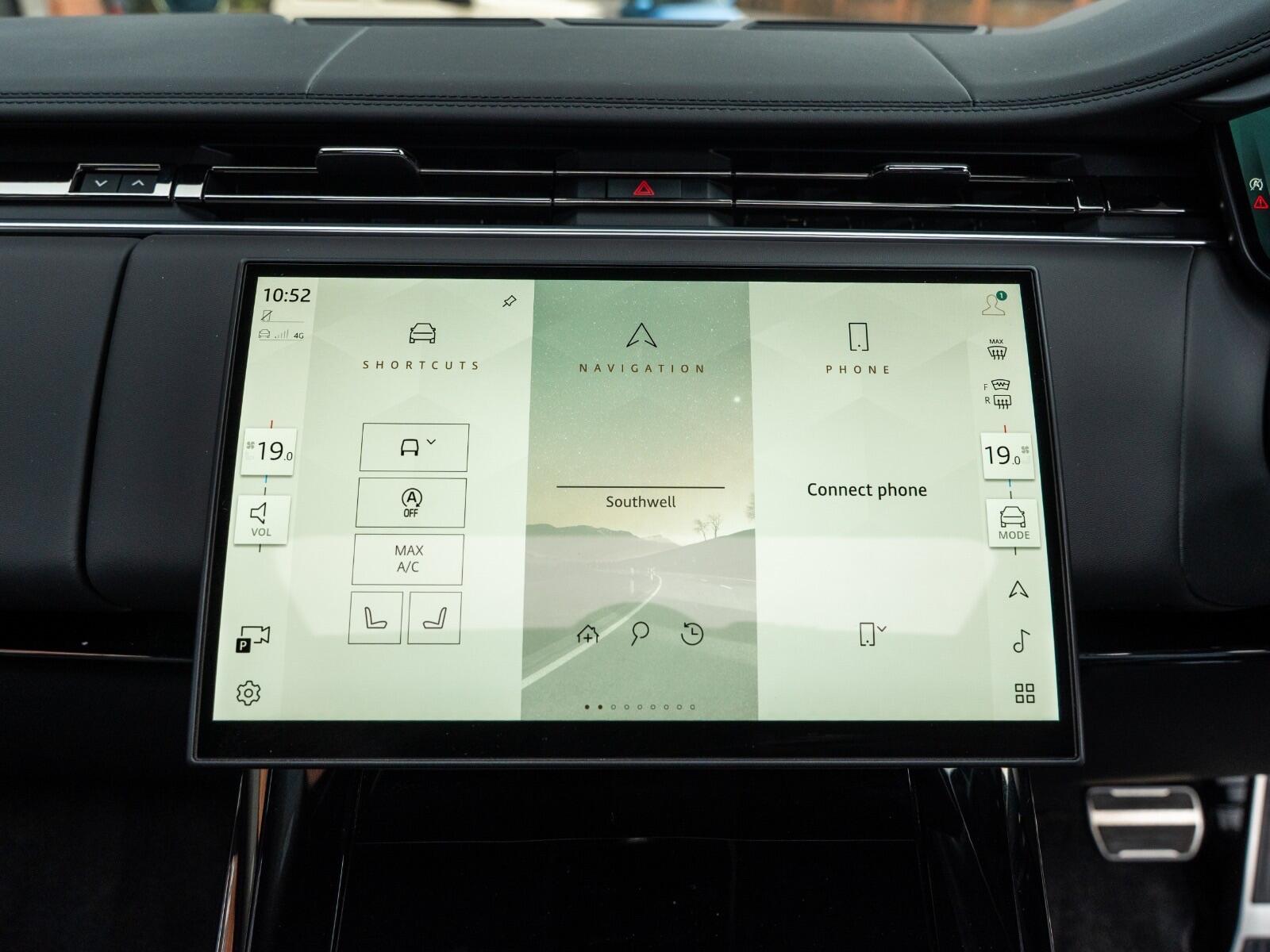 Land Rover Range Rover Sport view 42