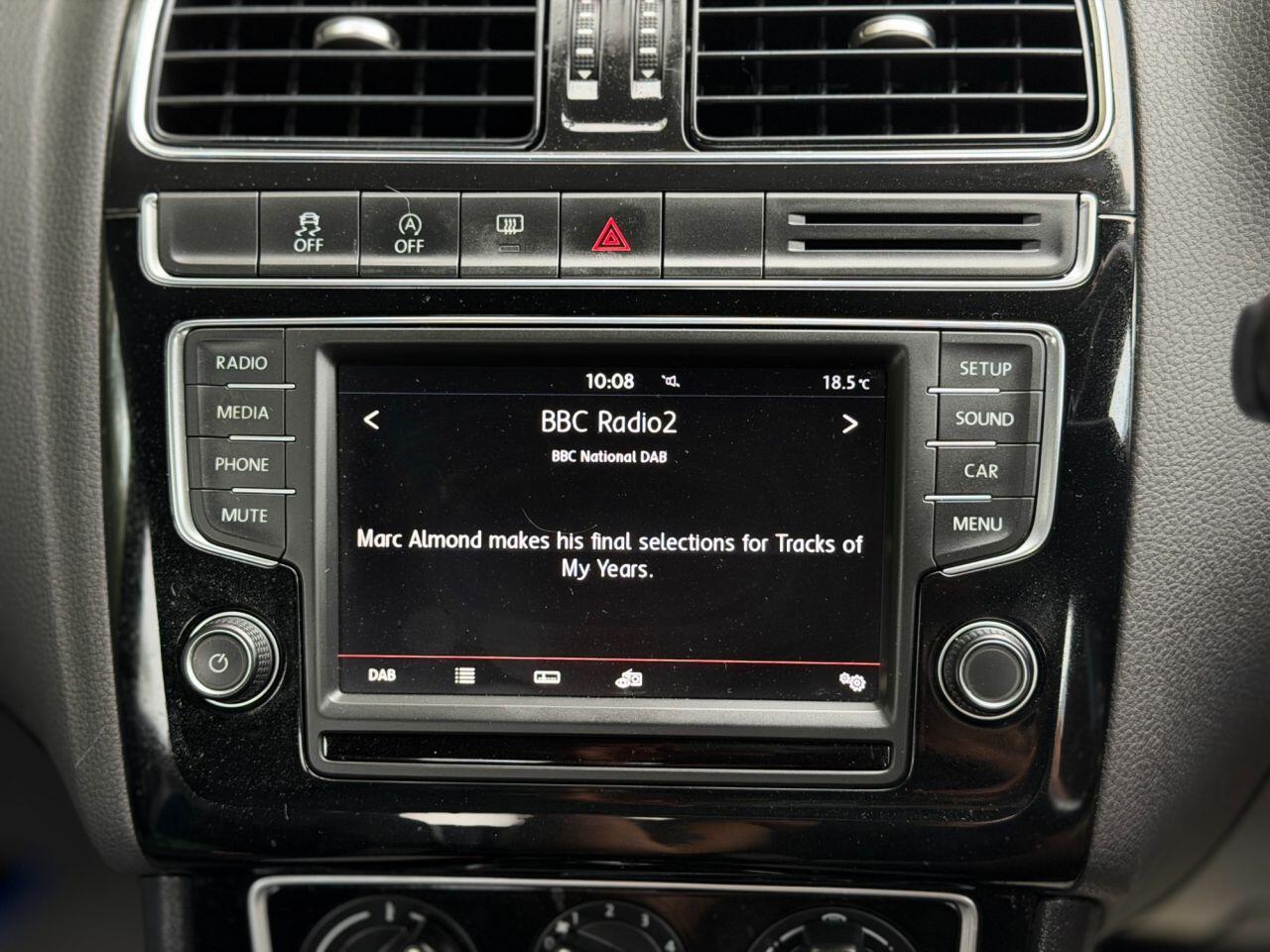 Volkswagen Polo view 7