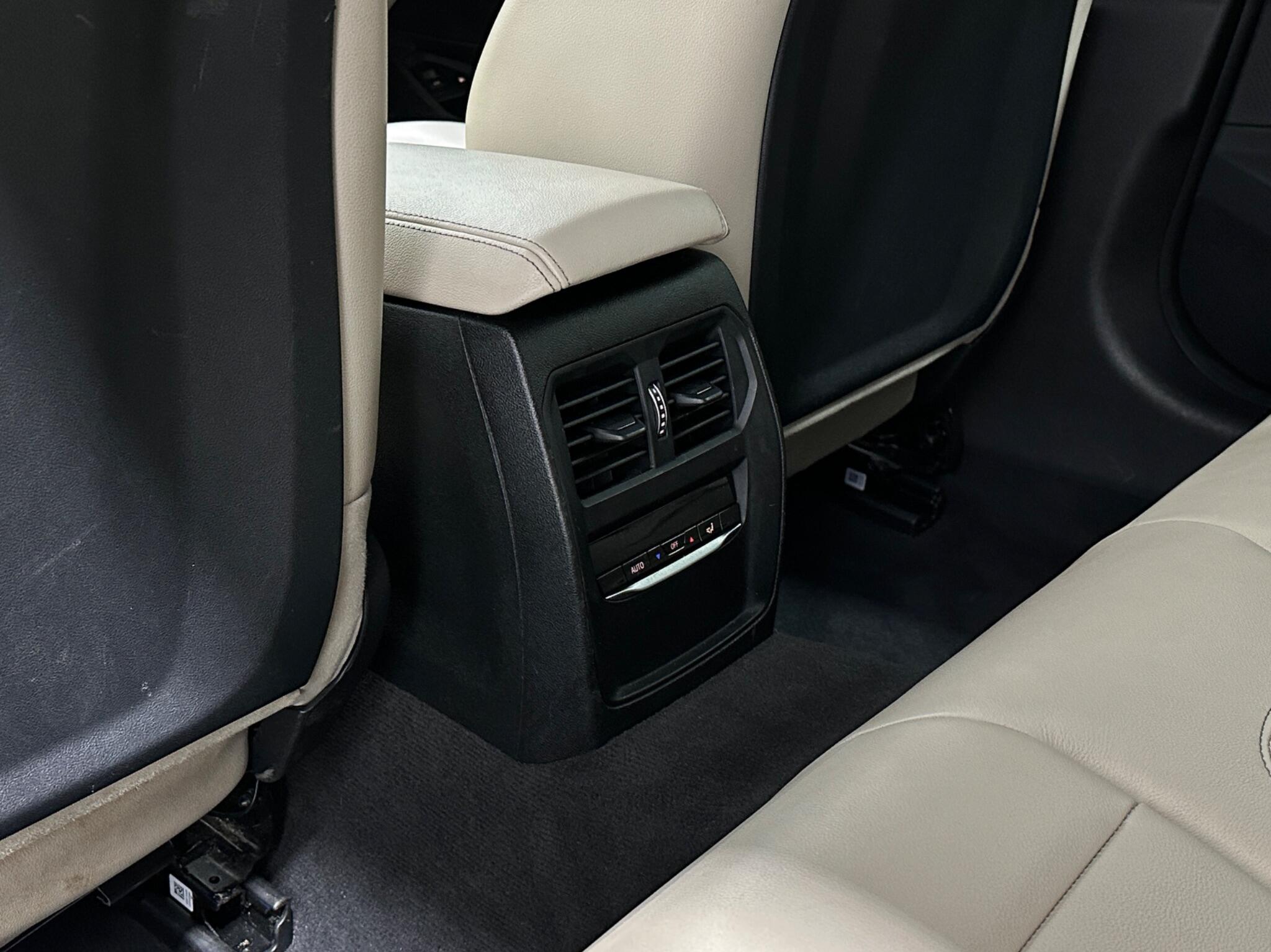 BMW 3 Series view 41