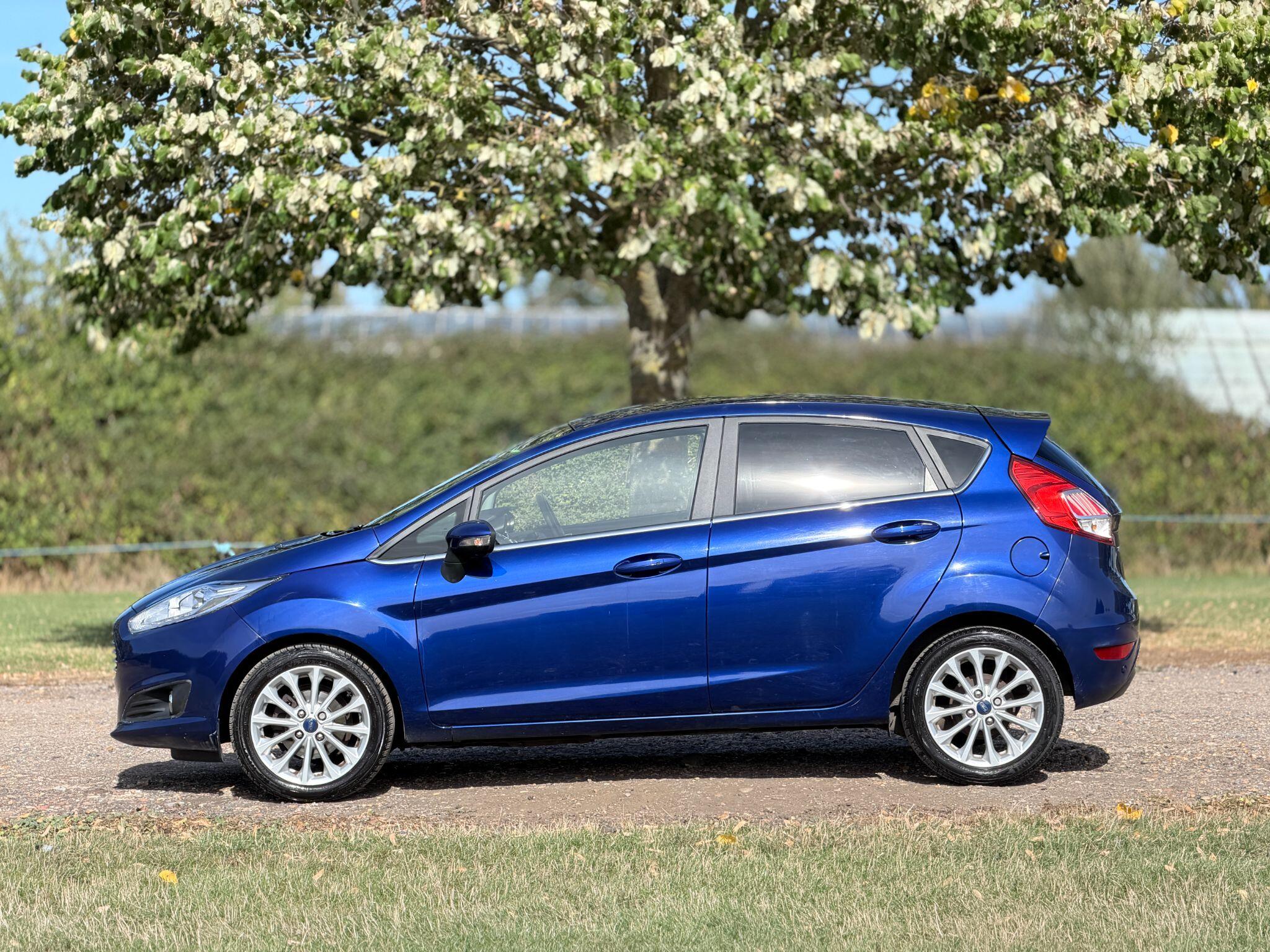 Ford Fiesta view 15