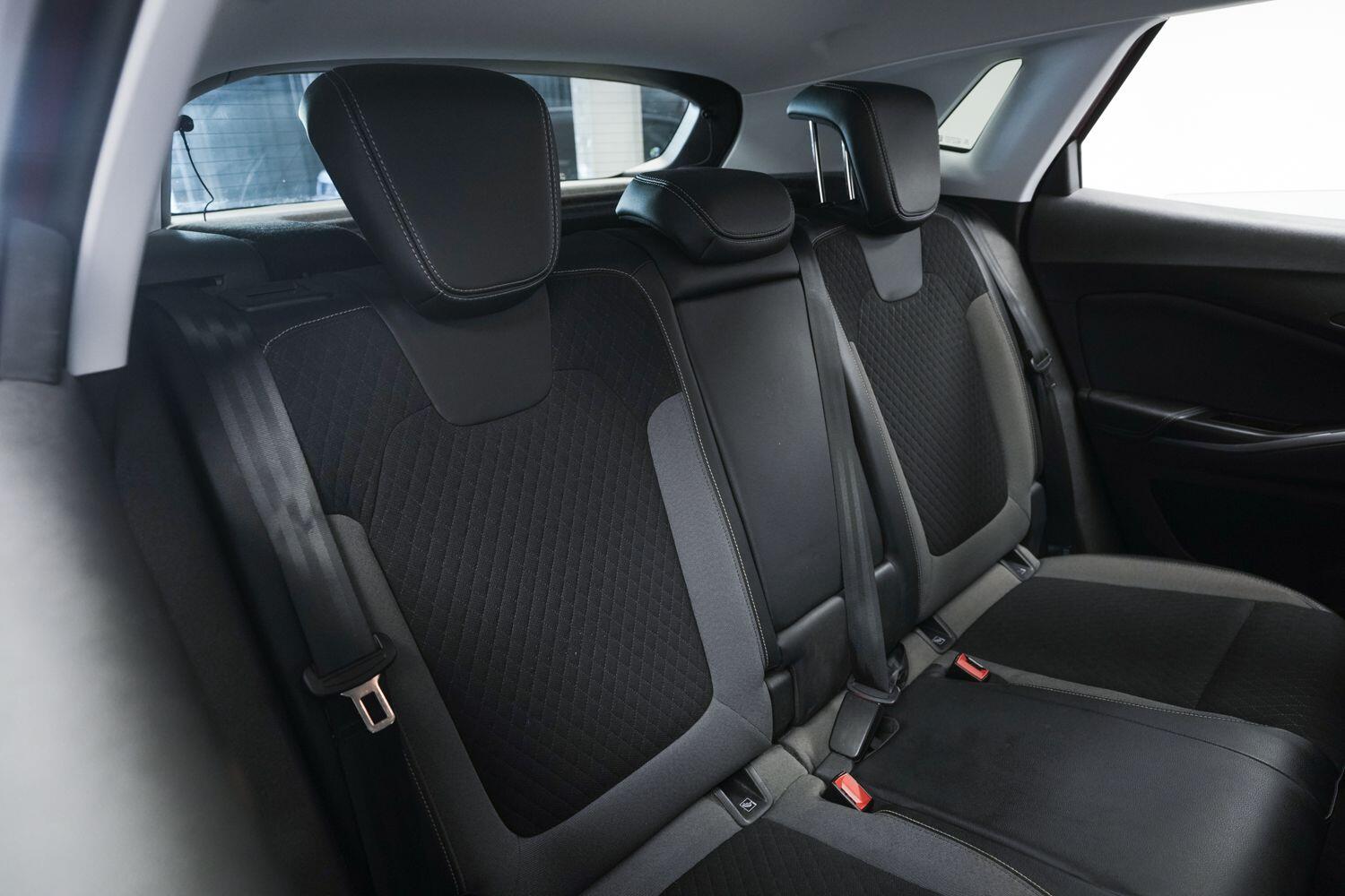 Vauxhall Grandland X view 11