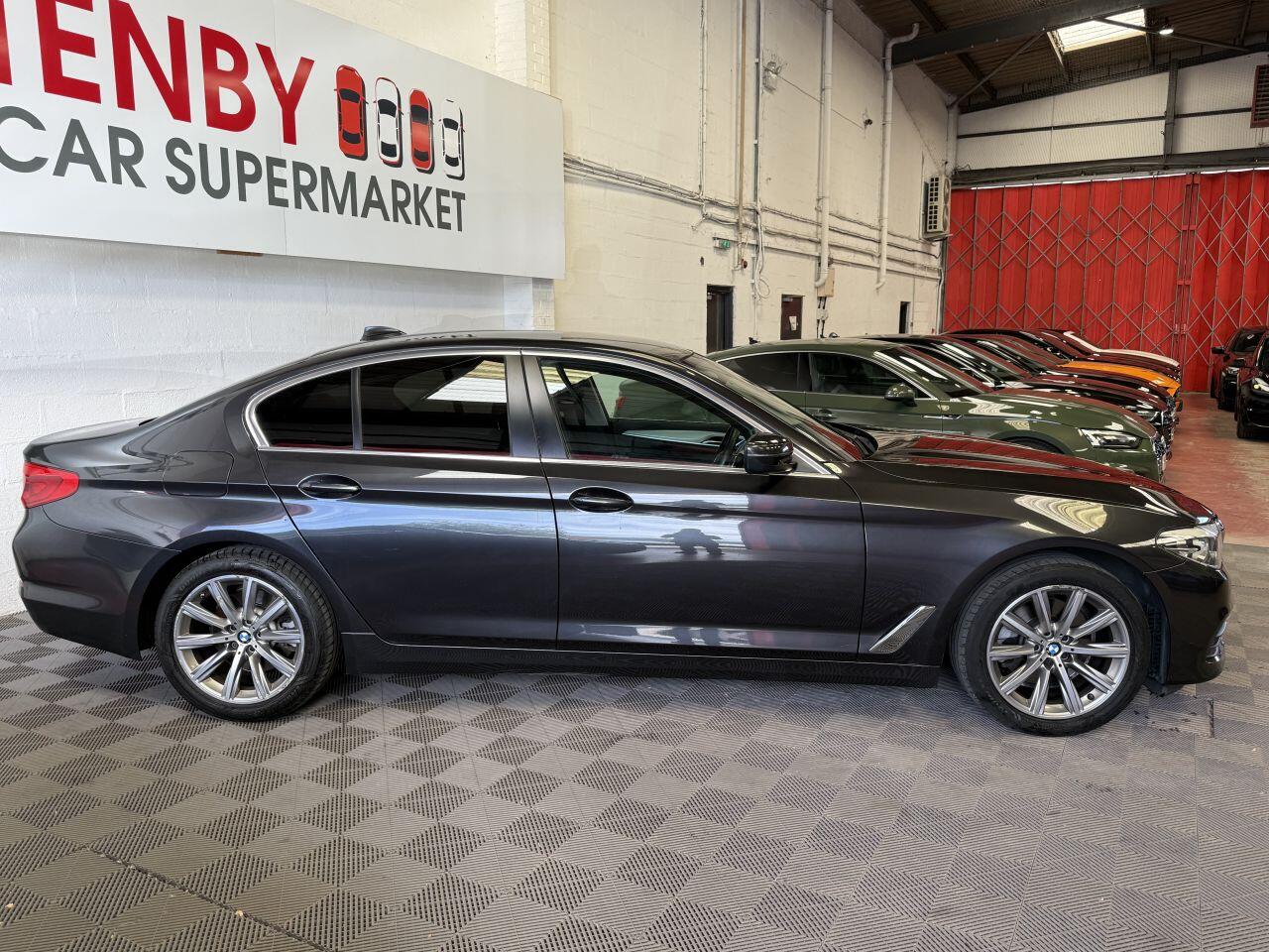 BMW 5 Series view 9