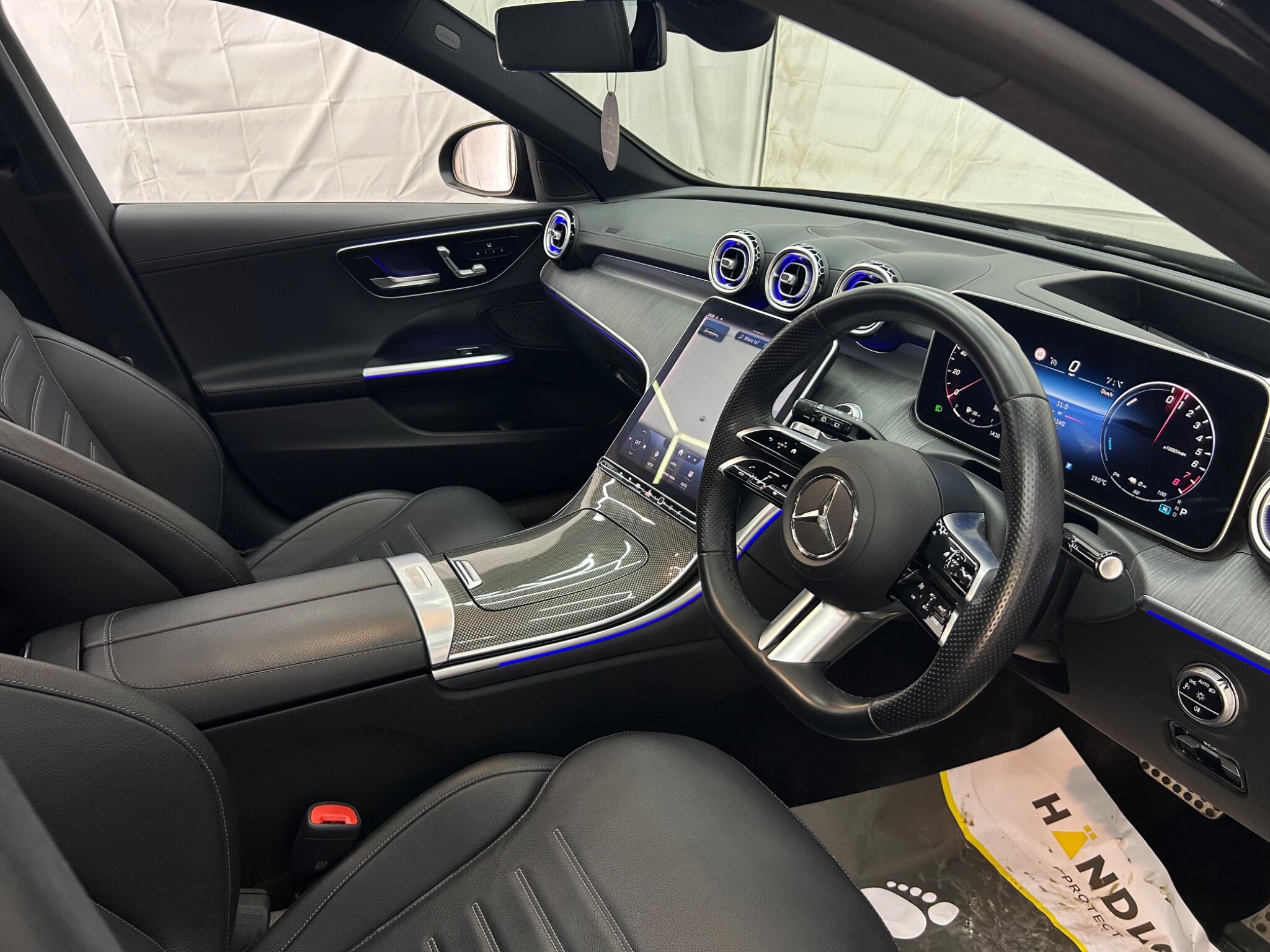 Mercedes-Benz C-Class view 13