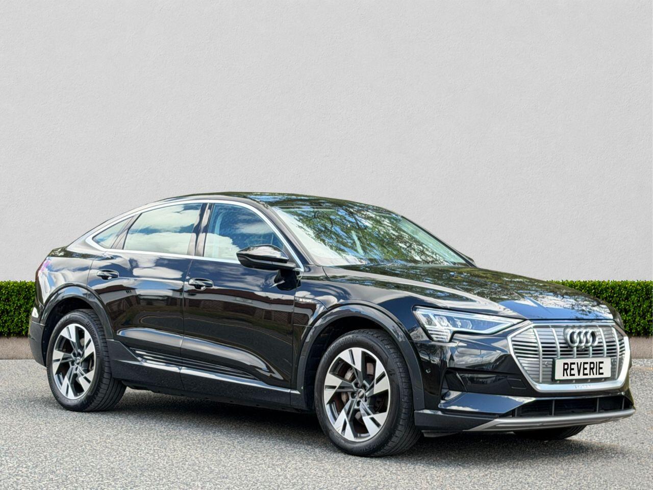 Audi E-Tron main image