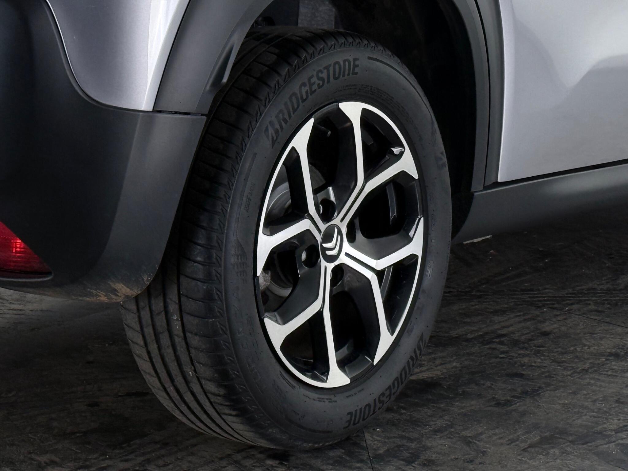 Citroen C3 Aircross view 9