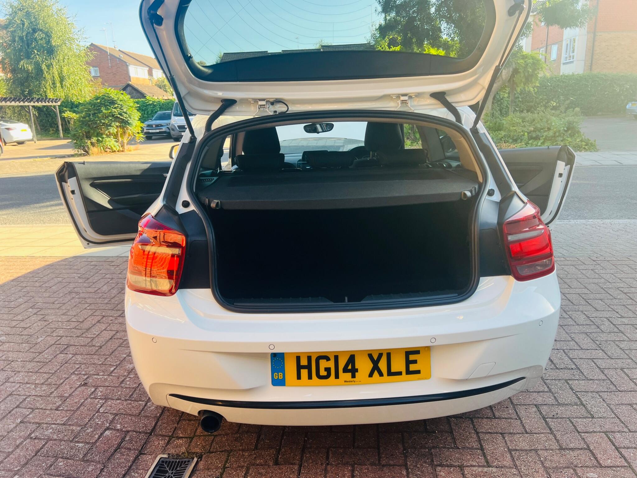 BMW 1 Series view 52
