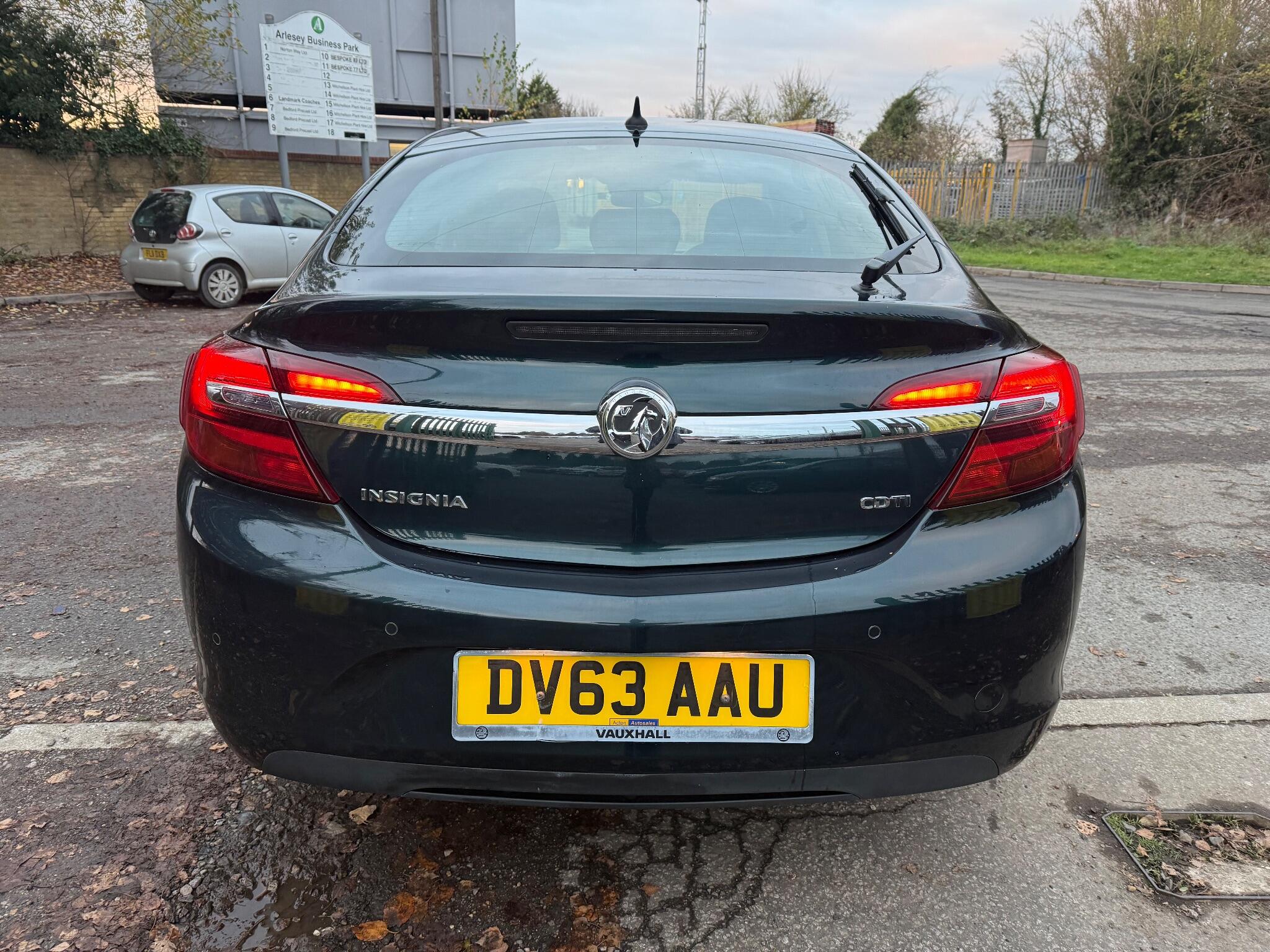 2013 Vauxhall Insignia image 8