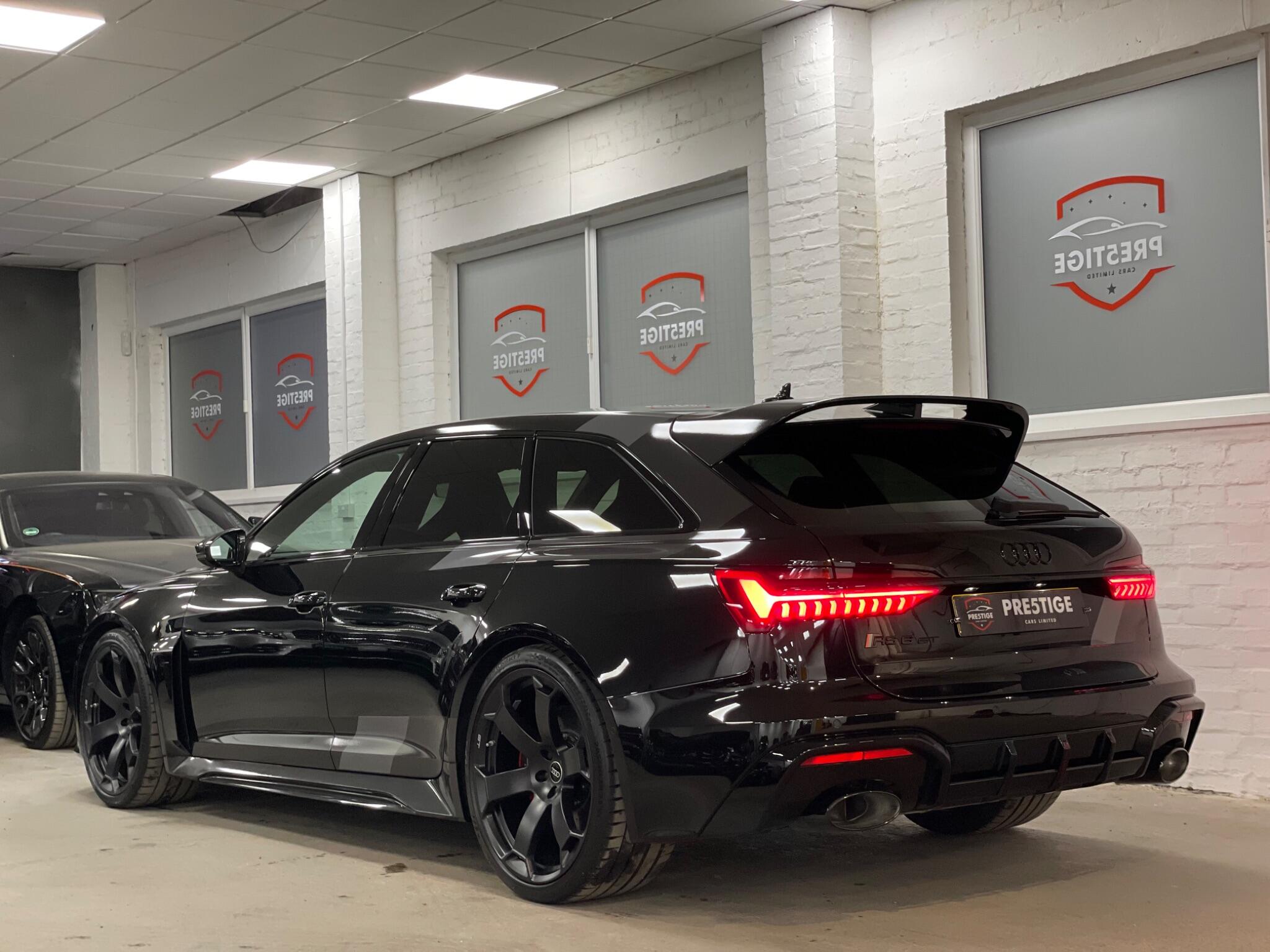 Audi RS6 view 61