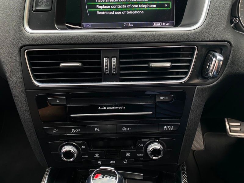 2013 Audi SQ5 image 20