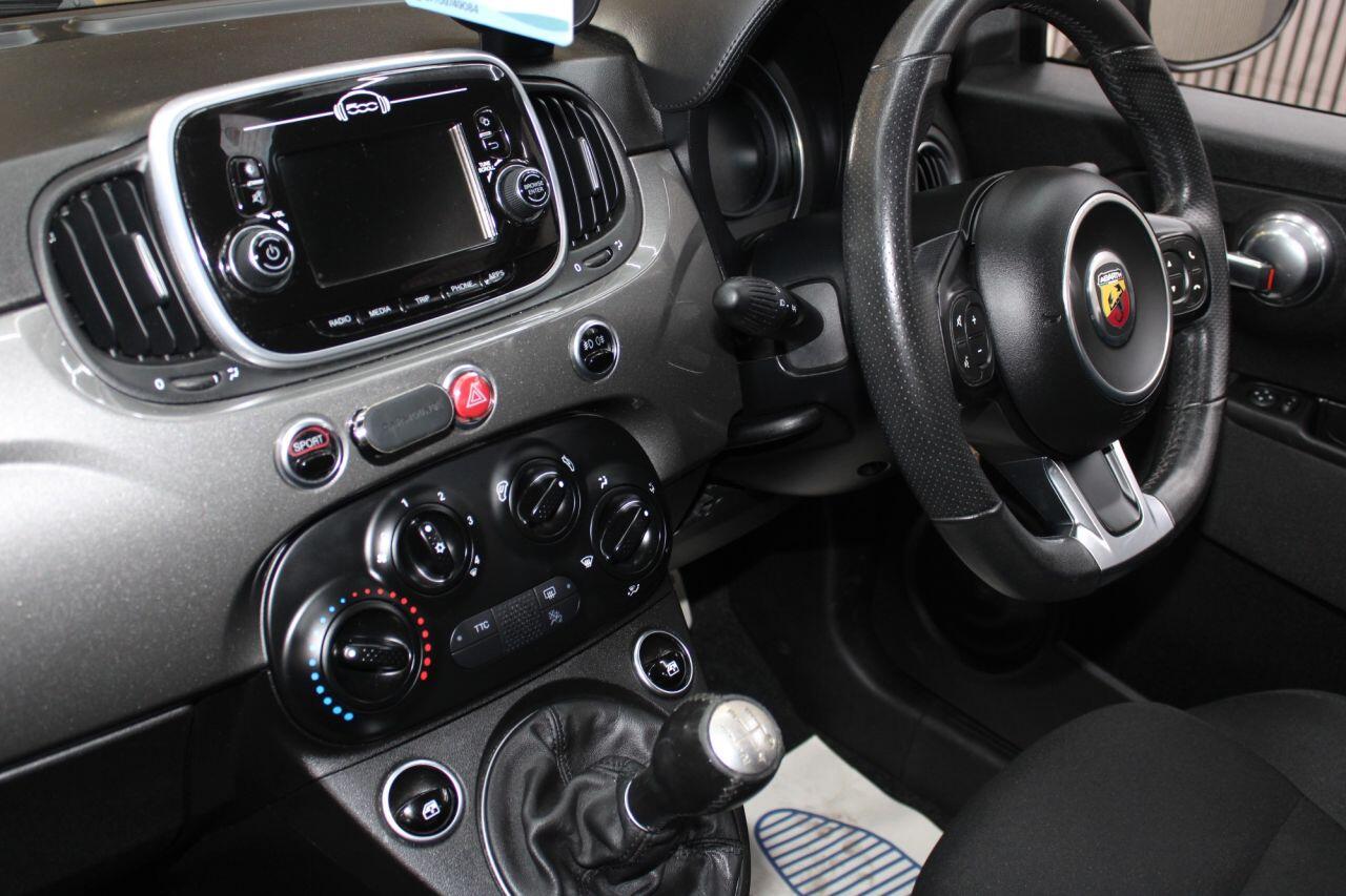 Abarth 595 view 33