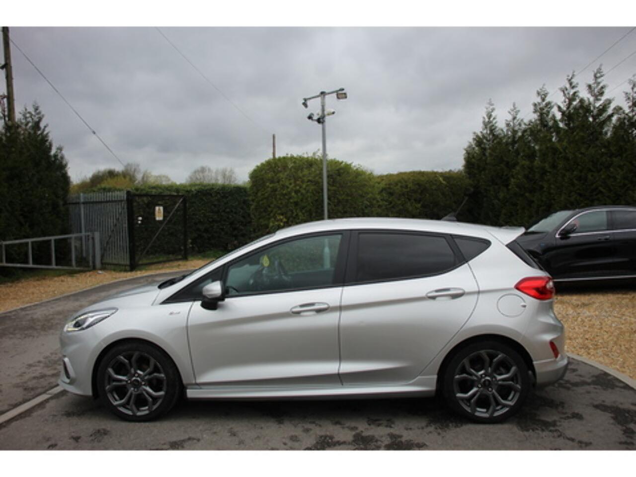 Ford Fiesta view 6