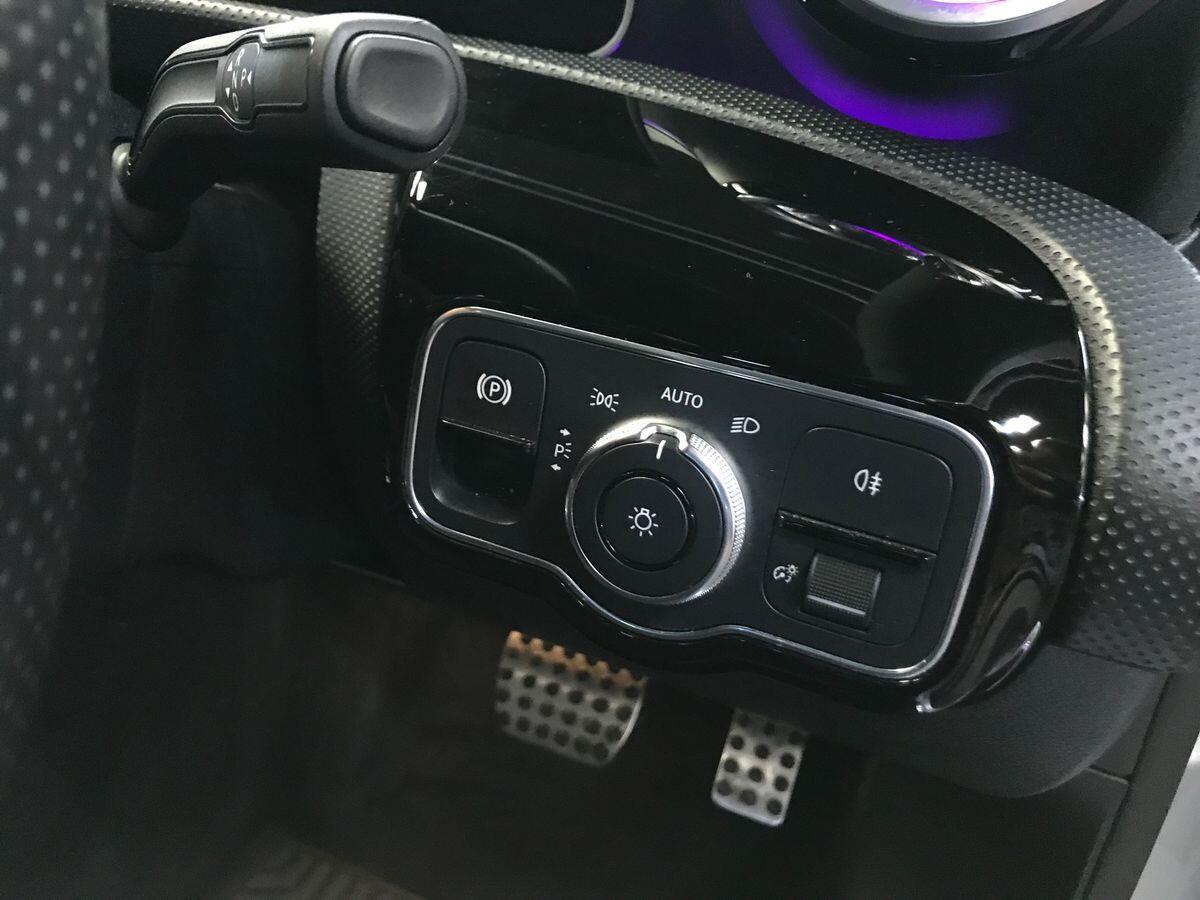 Mercedes-Benz A-Class view 18