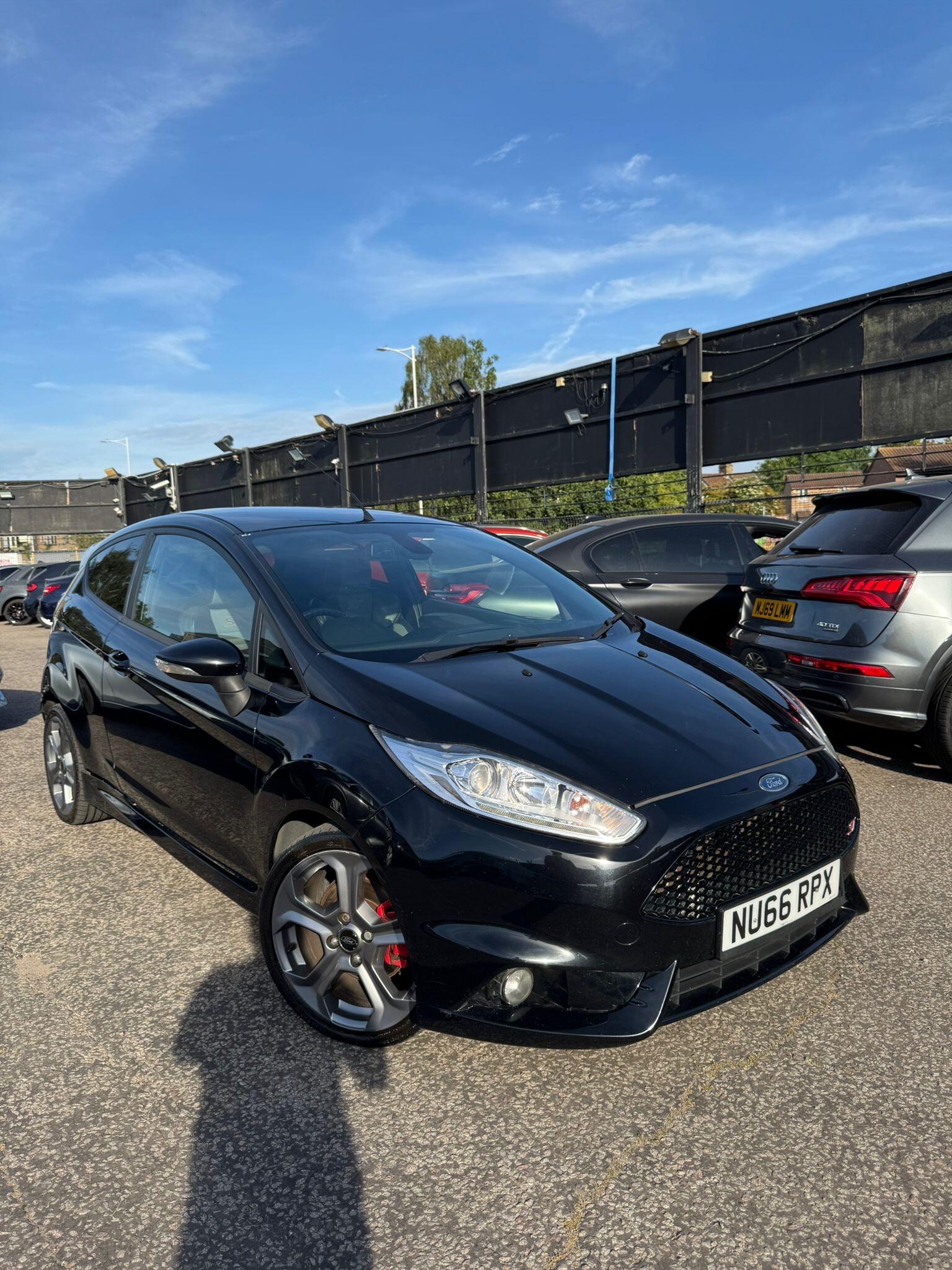 Ford Fiesta view 15